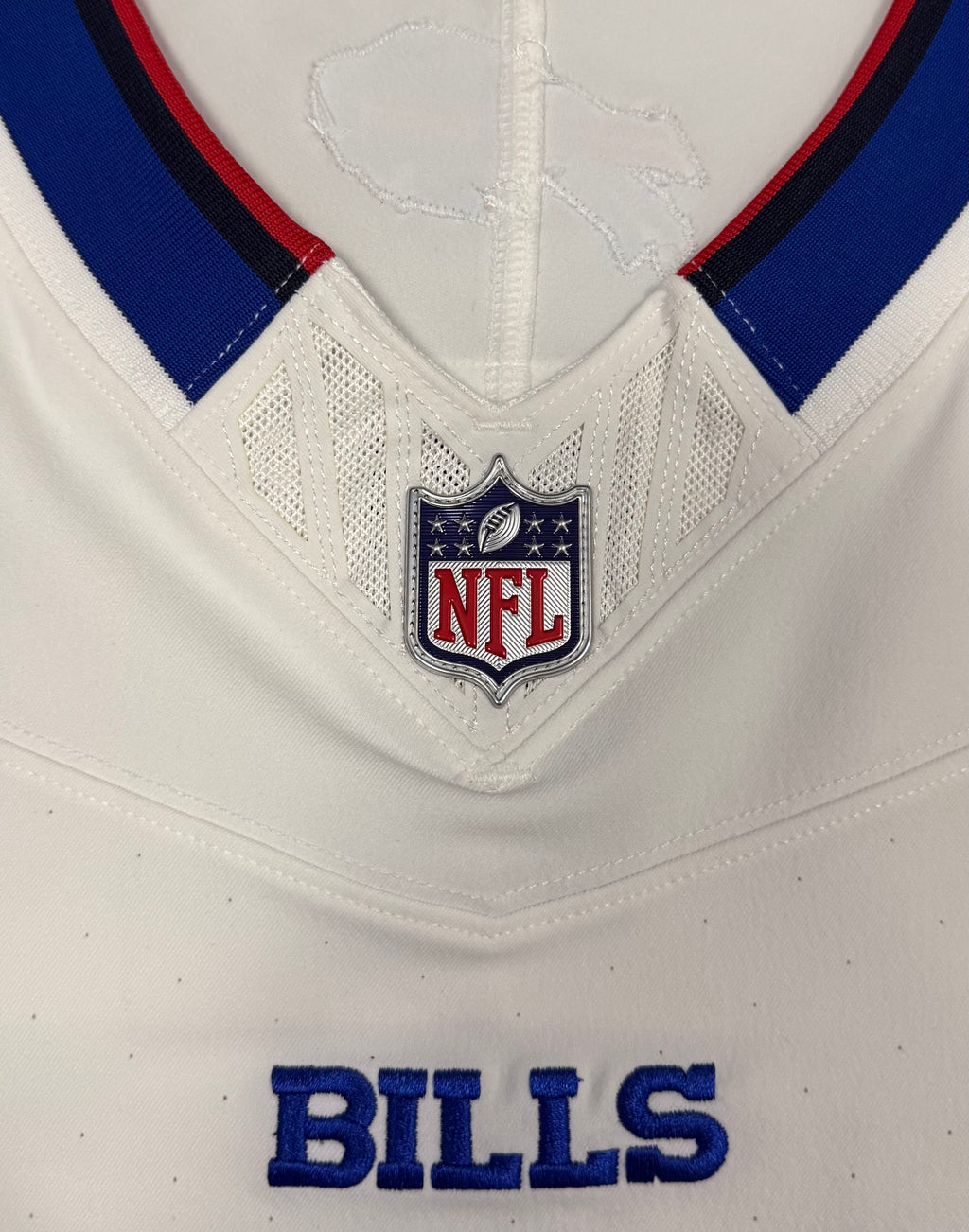 Josh Allen Buffalo Bills Jersey #17 Nike Vapor Fuse Elite White Size 48 (XL) NFL