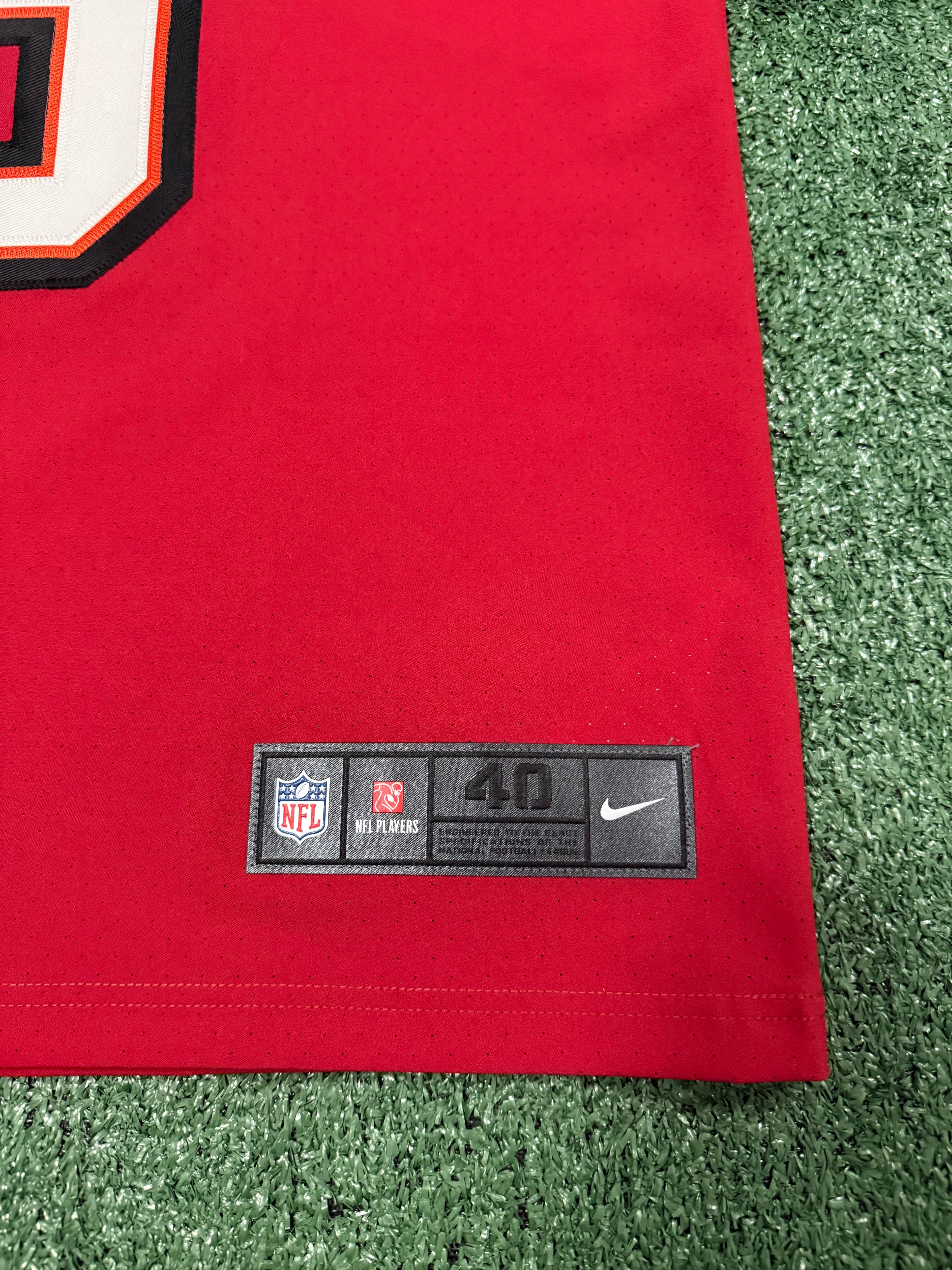 Baker Mayfield Tampa Bay Buccaneers Jersey #6 Nike Vapor Elite Red size 40 (Medium) NFL