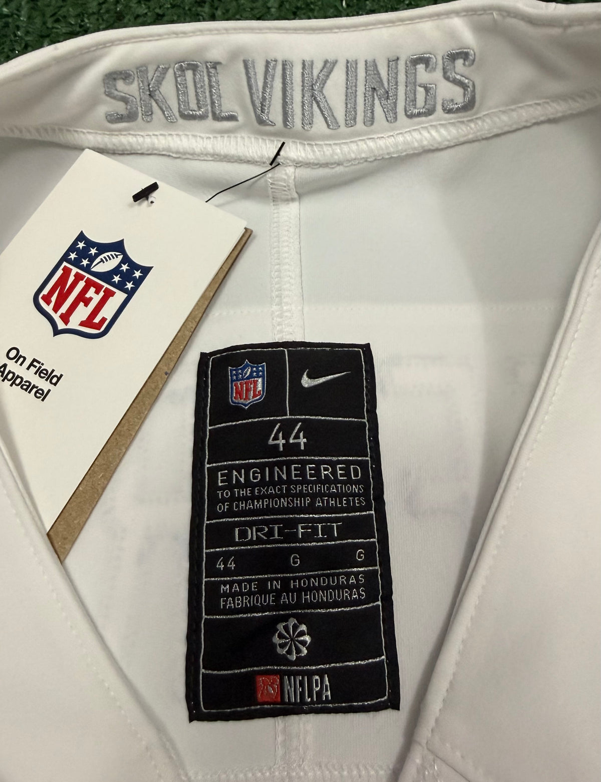 Justin Jefferson Minnesota Vikings Jersey #18 Nike Vapor FUSE Elite White Size 44 (Large) NFL