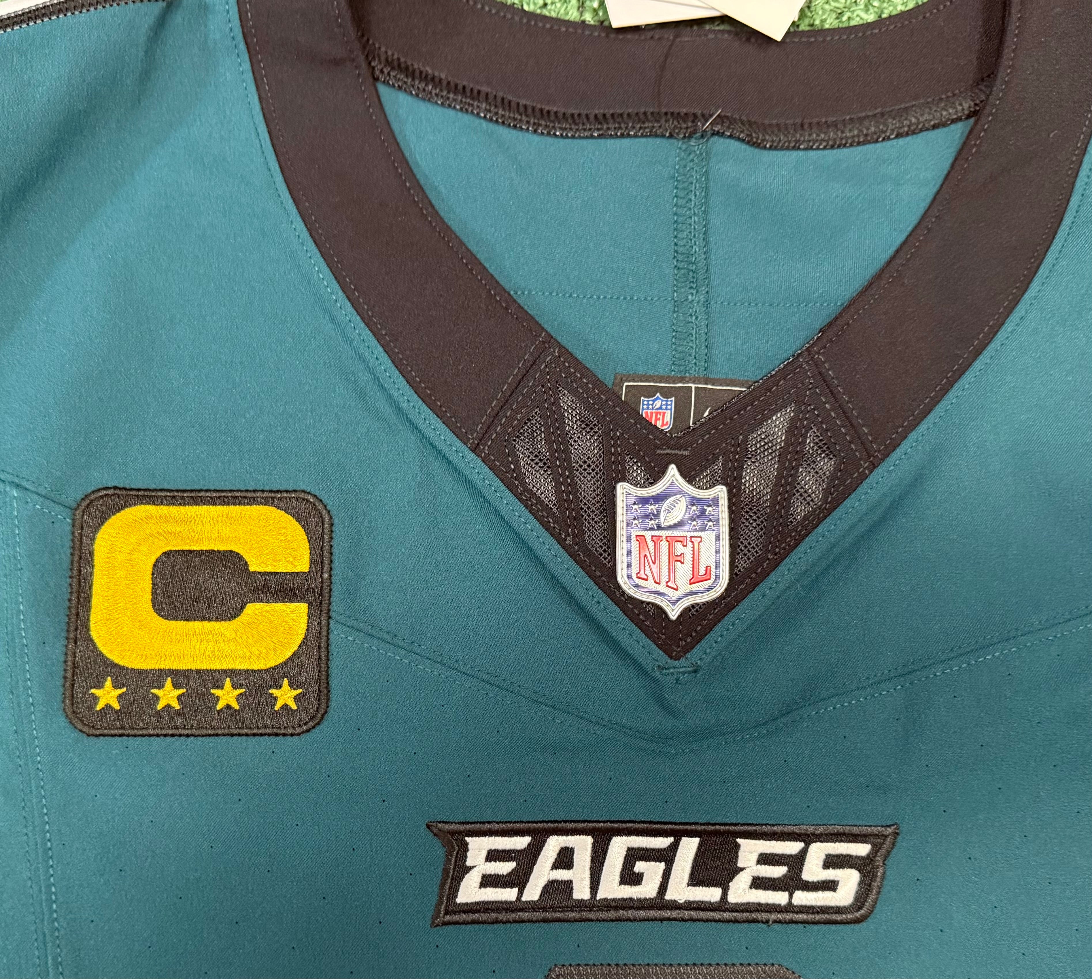 Jalen Hurts Philadelphia Eagles Jersey #1 Nike Vapor FUSE Elite Green size 44 (Large) NFL