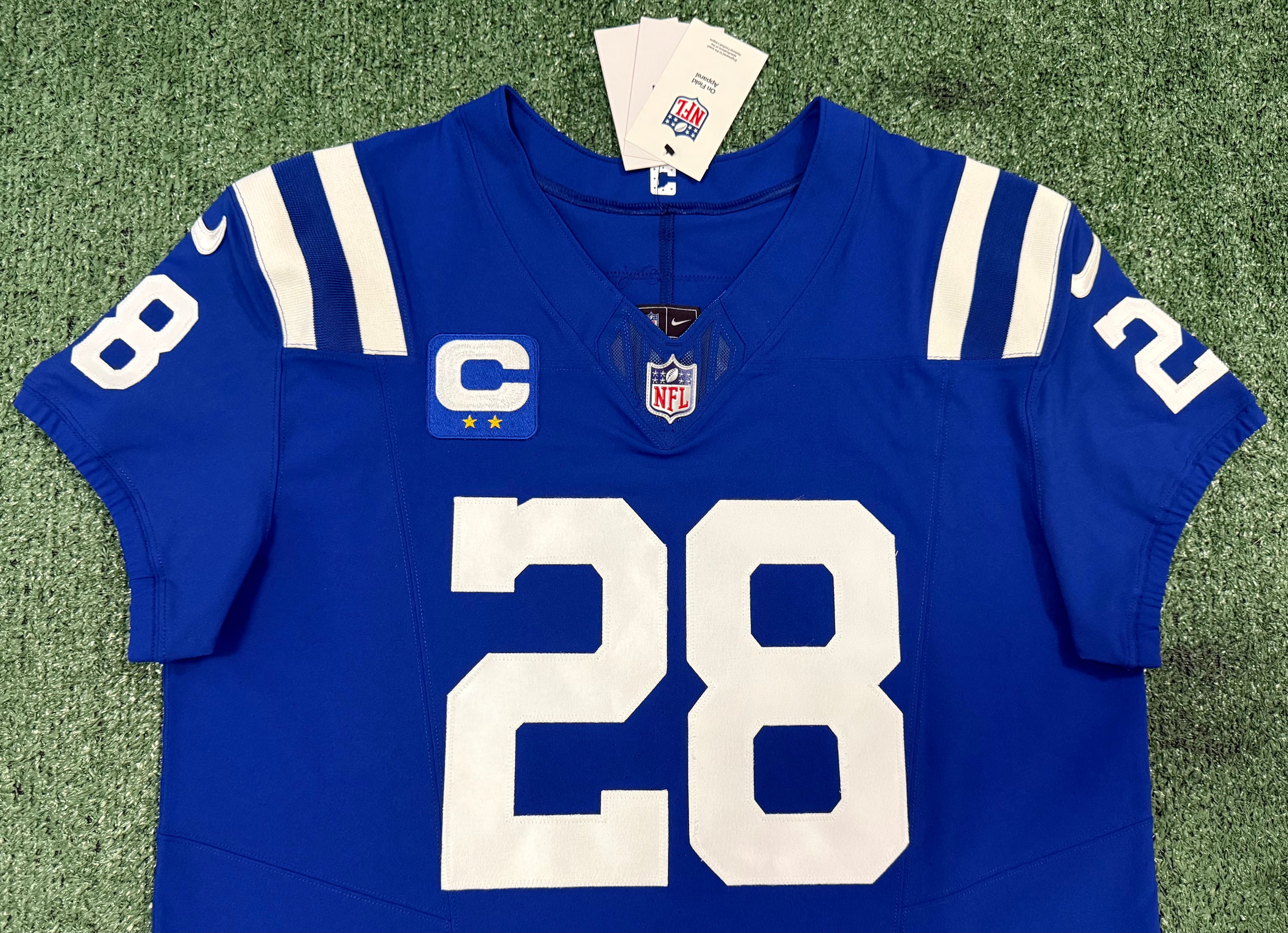 Jonathan Taylor Indianapolis Colts Jersey #28 Nike Vapor Fuse Elite Blue Size 44 (L) NFL