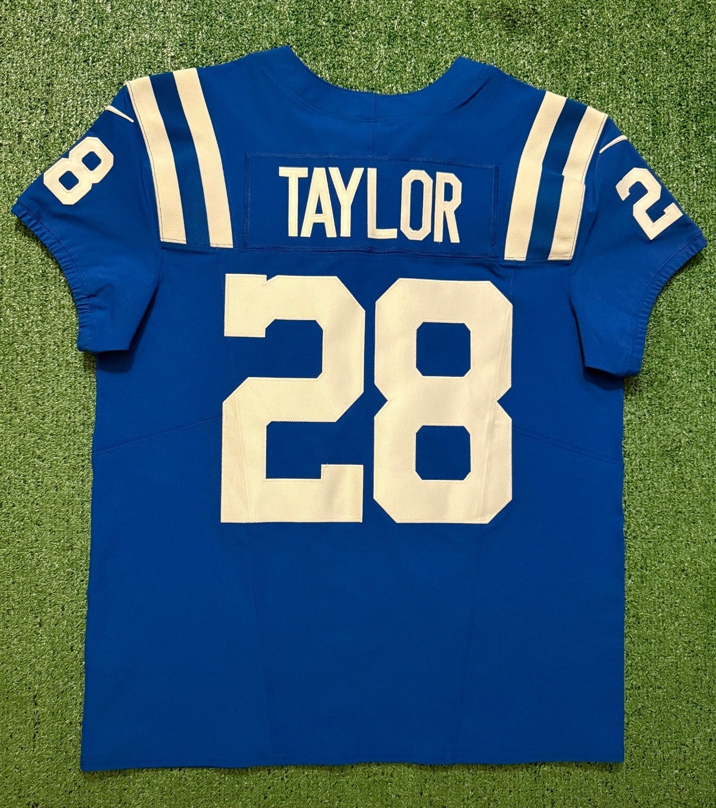 Jonathan Taylor Indianapolis Colts Jersey #28 Nike Vapor Fuse Elite Blue Size 44 (L) NFL