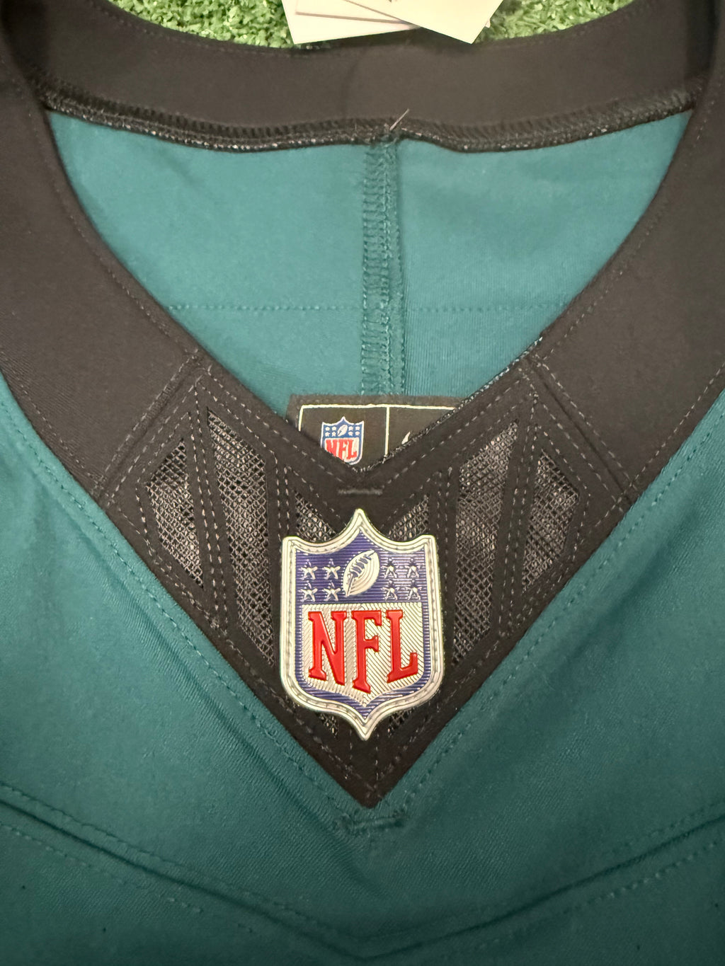 Jalen Hurts Philadelphia Eagles Jersey #1 Nike Vapor FUSE Elite Green size 44 (Large) NFL