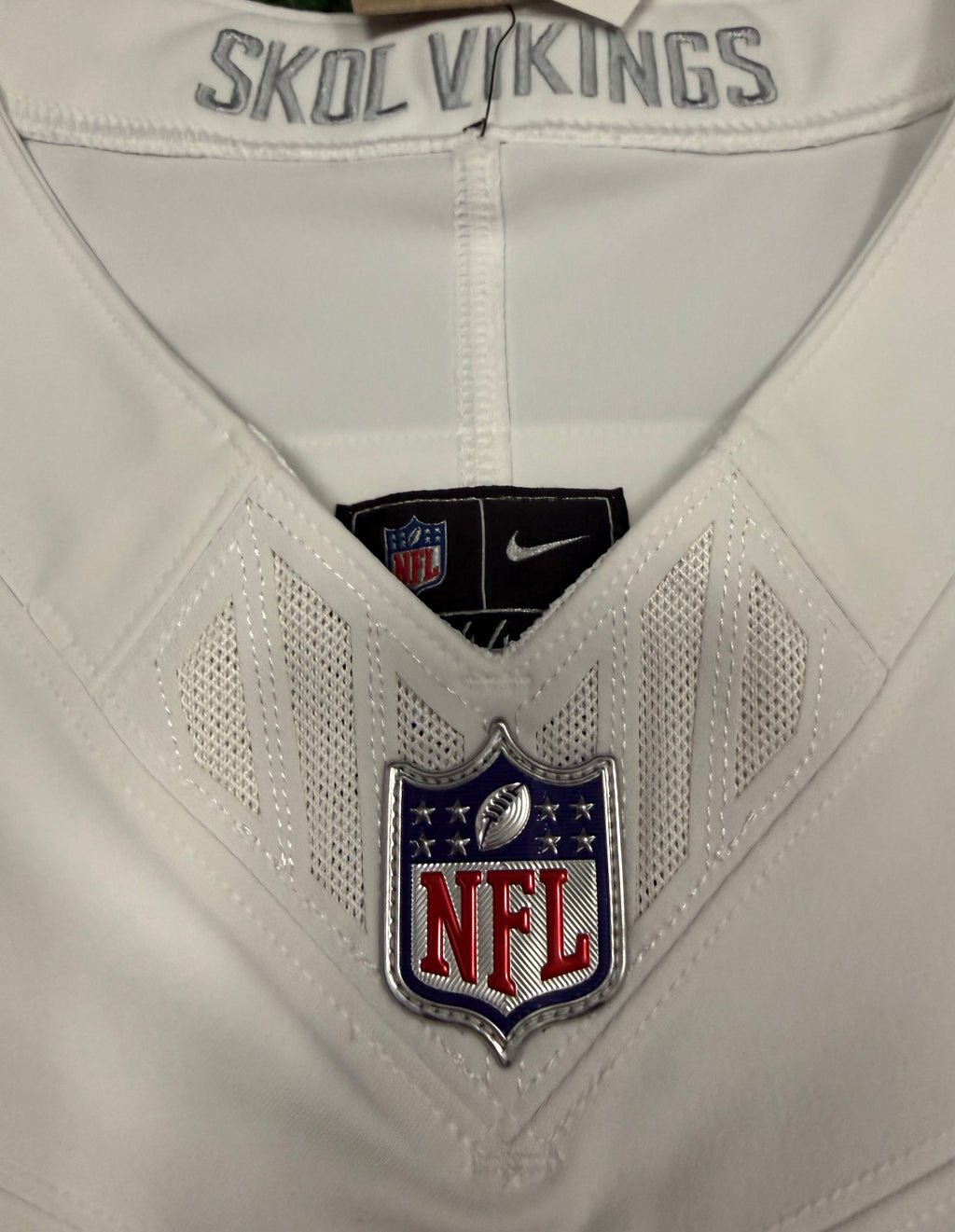 Justin Jefferson Minnesota Vikings Jersey #18 Nike Vapor FUSE Elite White Size 44 (Large) NFL