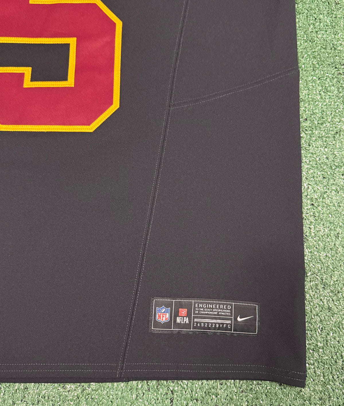 Jayden Daniels Washington Commanders Jersey #5 Nike Vapor Fuse Elite Black Size 40 (M) NFL