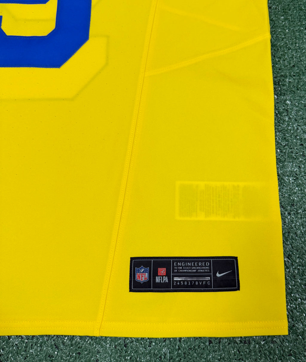 Matthew Stafford Los Angeles Rams Jersey #9 Nike Vapor FUSE Elite Yellow Size 40 (Medium) NFL