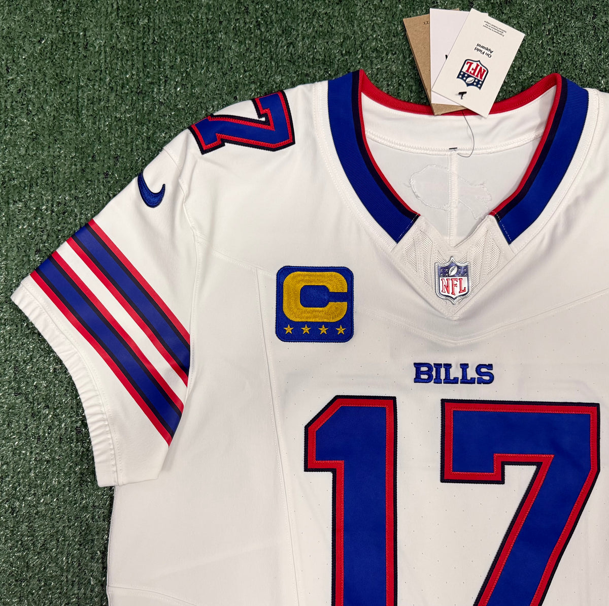 Josh Allen Buffalo Bills Jersey #17 Nike Vapor Fuse Elite White Size 44 (L) NFL