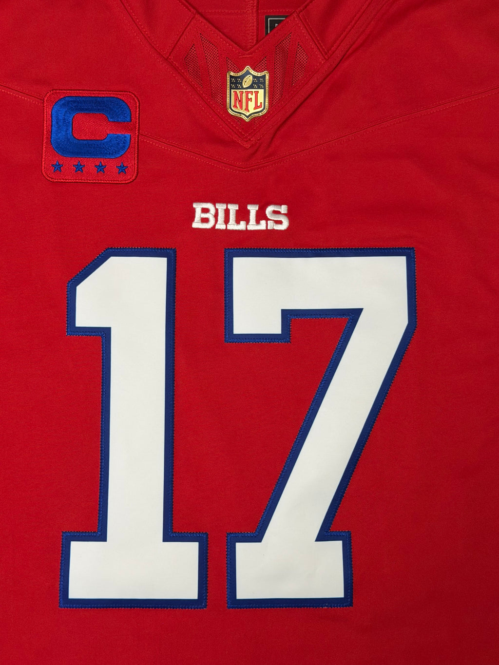 Josh Allen Buffalo Bills Jersey #17 Nike Vapor Fuse Limited Stitched Red Size (Medium) NFL