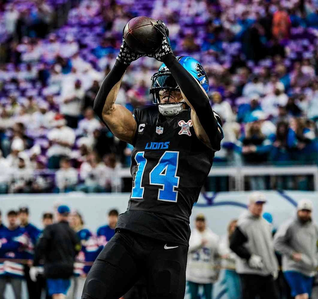 Amon Ra St Brown Detroit Lions Jersey #14 Nike Vapor FUSE Elite Black Size 44 (Large) NFL