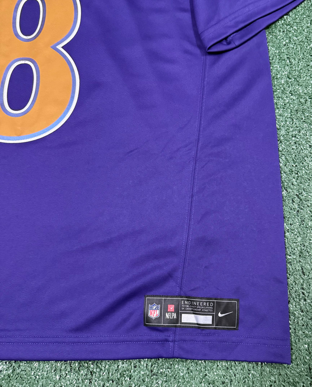 Lamar Jackson Baltimore Ravens Jersey #8 Nike Vapor FUSE Limited Purple Size (XL) NFL