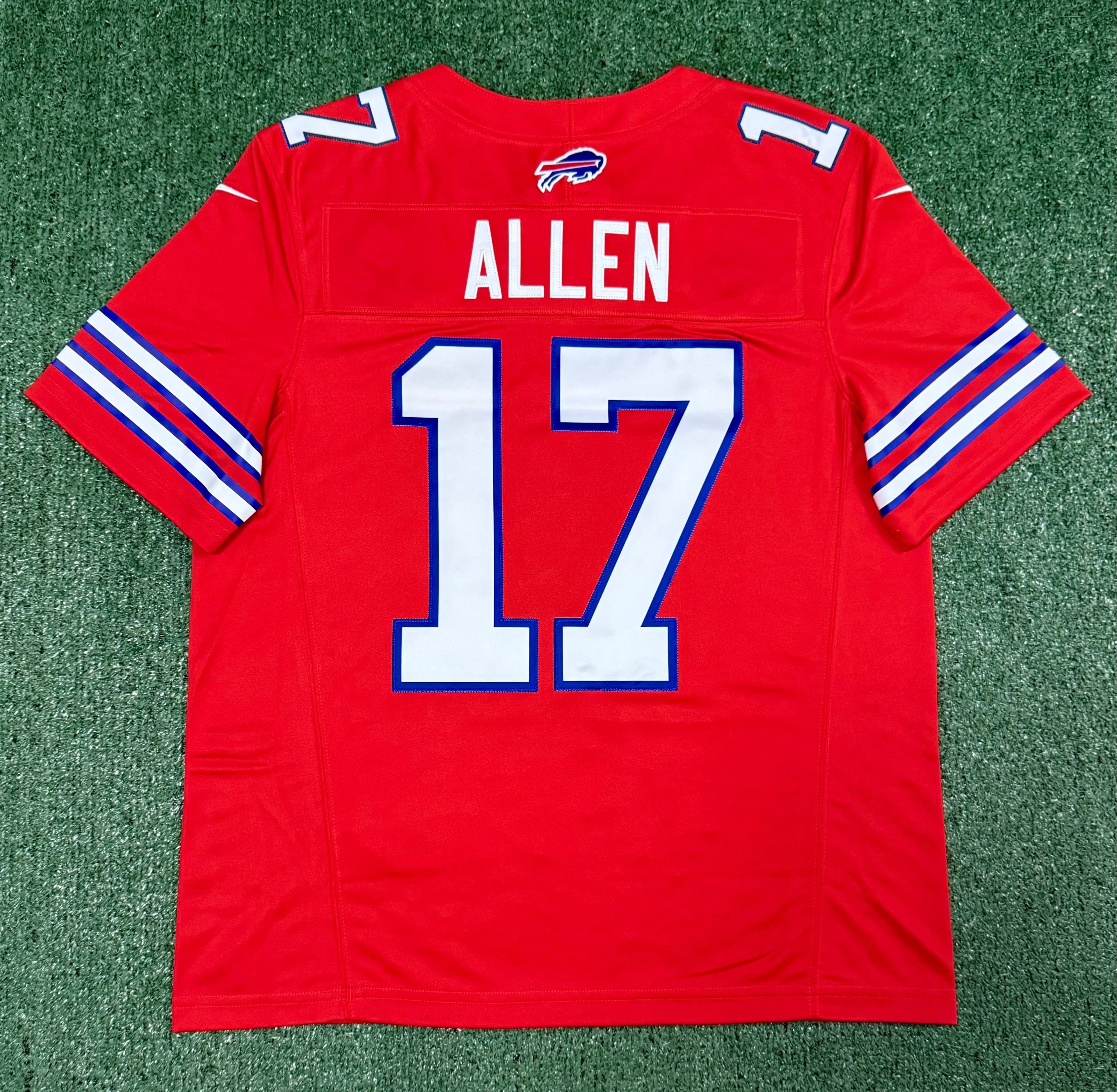 Josh Allen Buffalo Bills Jersey #17 Nike Vapor Fuse Limited Stitched Red Size Large NFL