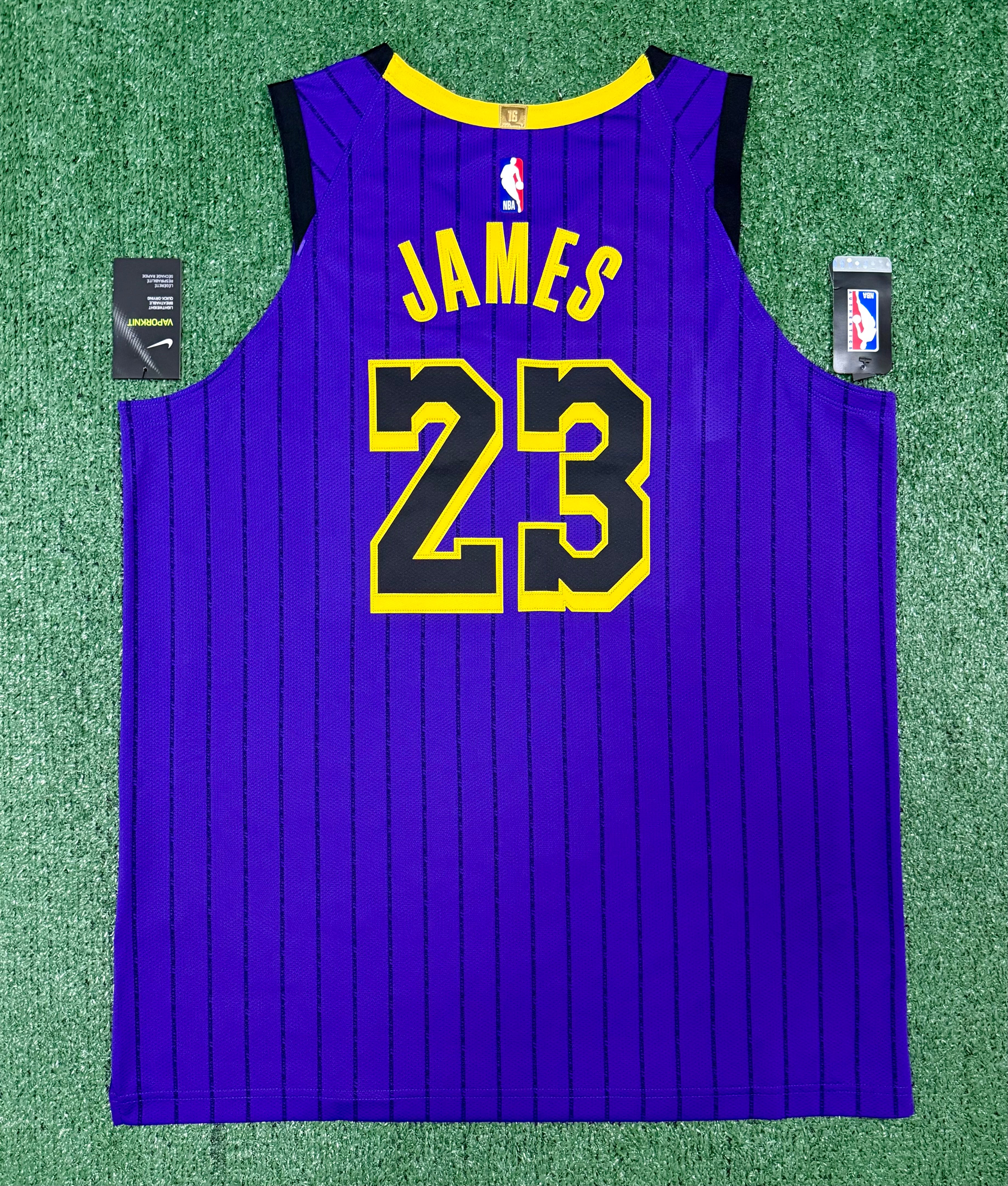 LeBron James Los Angeles Lakers Jersey #23 Nike VaporKnit Authentic Purple Size 52 (XL) NBA