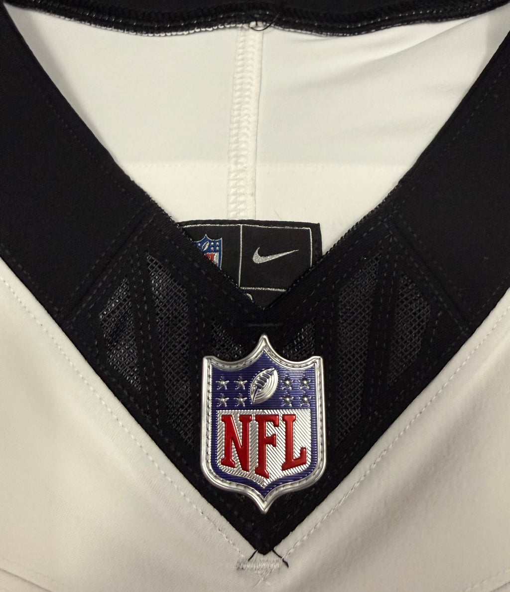 Jalen Hurts Philadelphia Eagles Jersey #1 Nike Vapor FUSE Elite White Size 40 (Medium) NFL