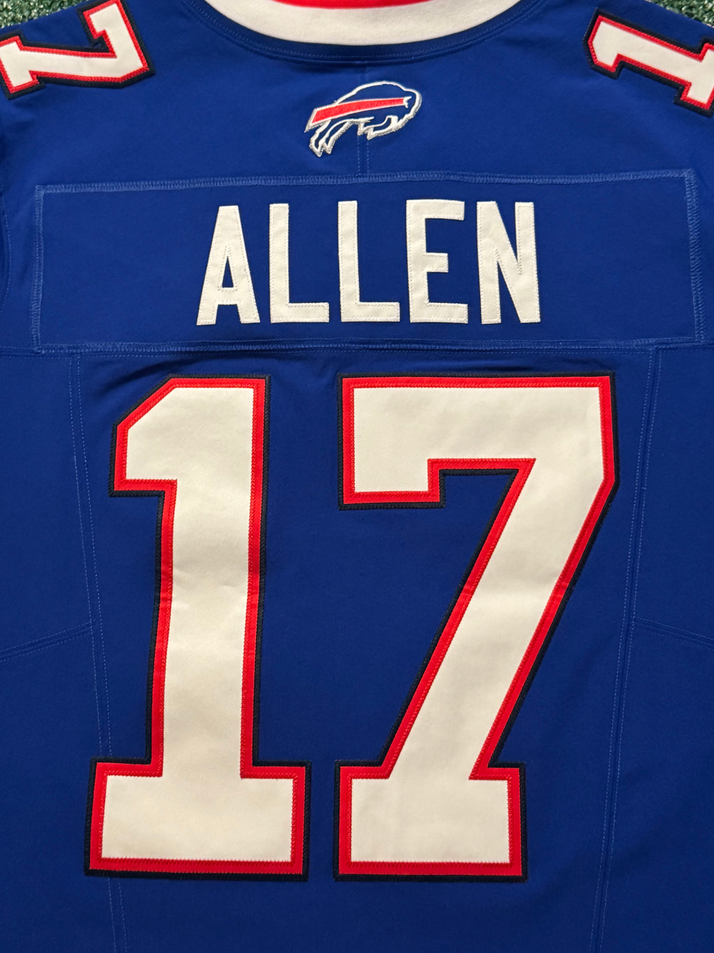 Josh Allen Buffalo Bills Jersey #17 Nike Vapor Fuse Elite Blue Size 40 (M) NFL