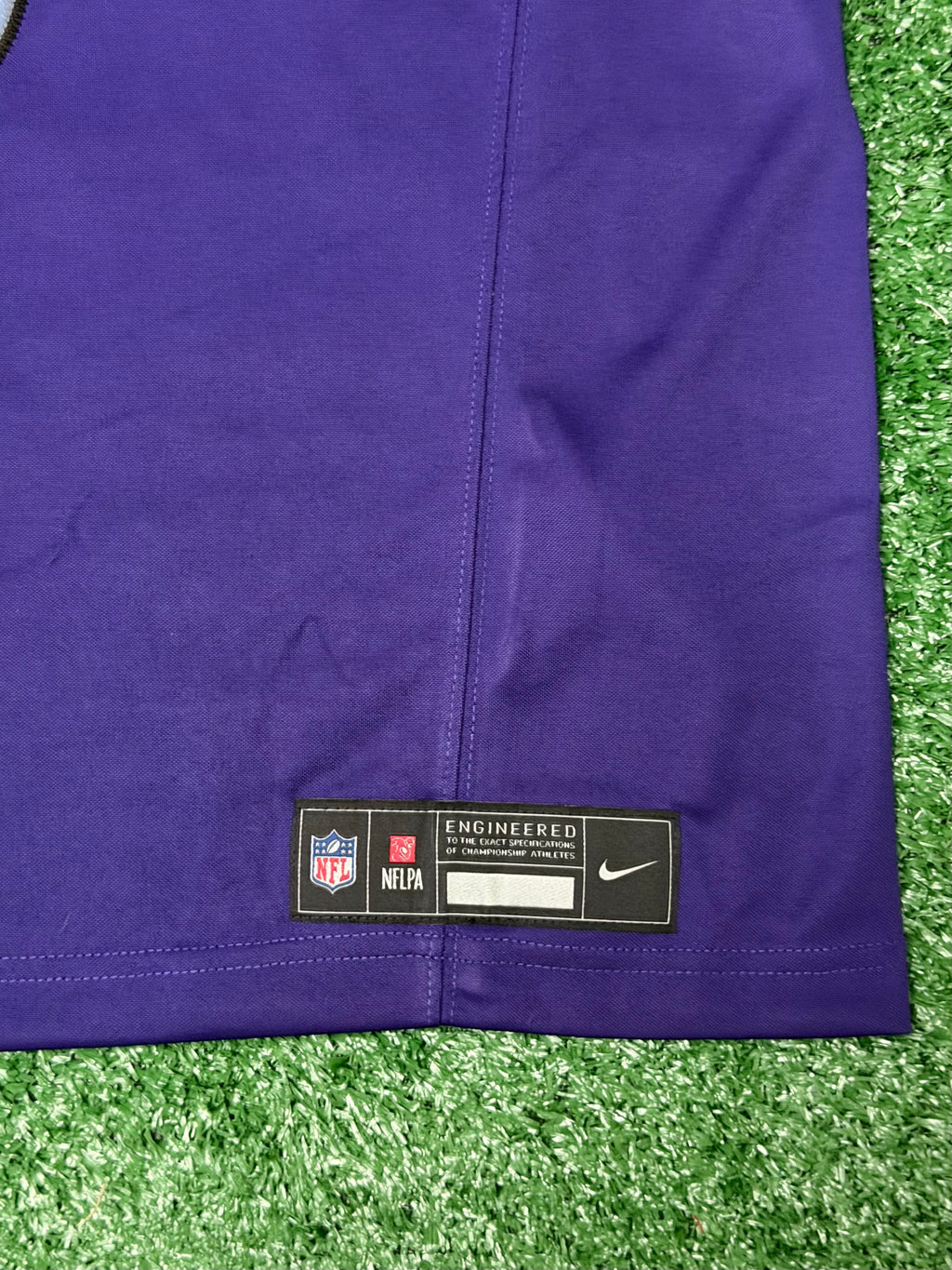 Lamar Jackson Baltimore Ravens Jersey #8 Nike Vapor FUSE Limited Purple Size (Large) NFL
