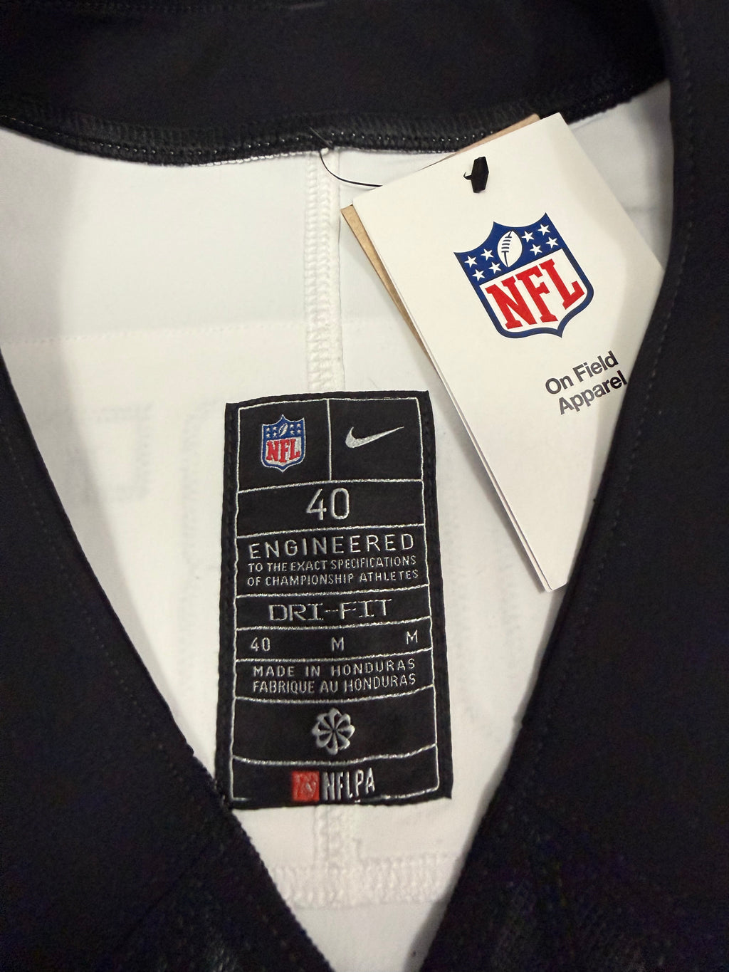 Jalen Hurts Philadelphia Eagles Jersey #1 Nike Vapor FUSE Elite White Size 40 (Medium) NFL