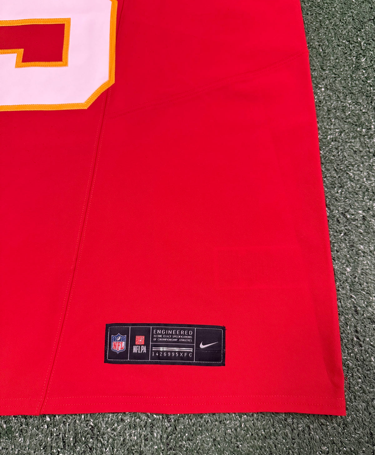 Patrick Mahomes Kansas City Chiefs Jersey #15 Nike Vapor FUSE Elite Red Size 52 (XXL) NFL