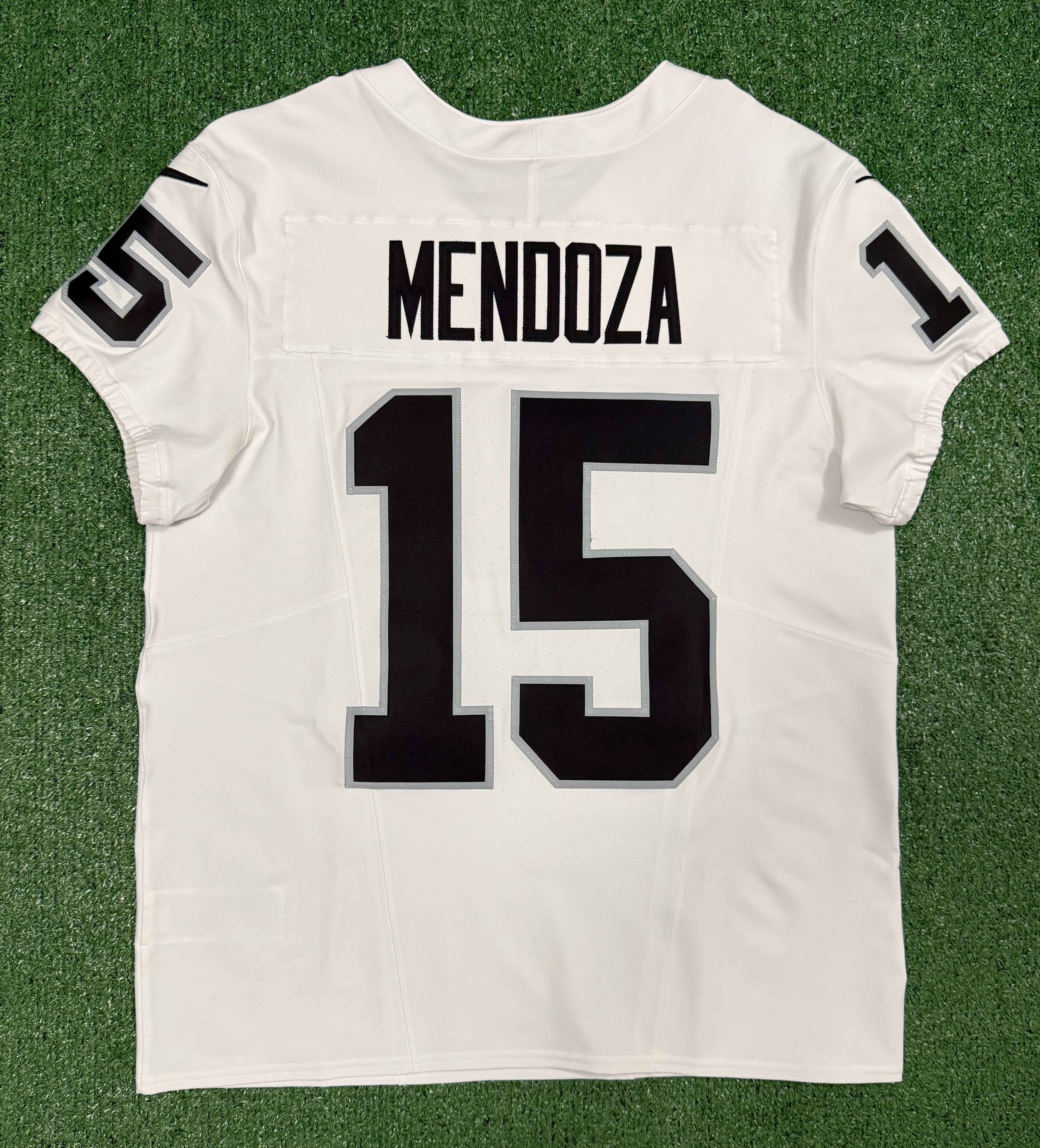 Fernando Mendoza Las Vegas Raiders Jersey #15 Nike Vapor Fuse Elite White Size 44 (L) NFL