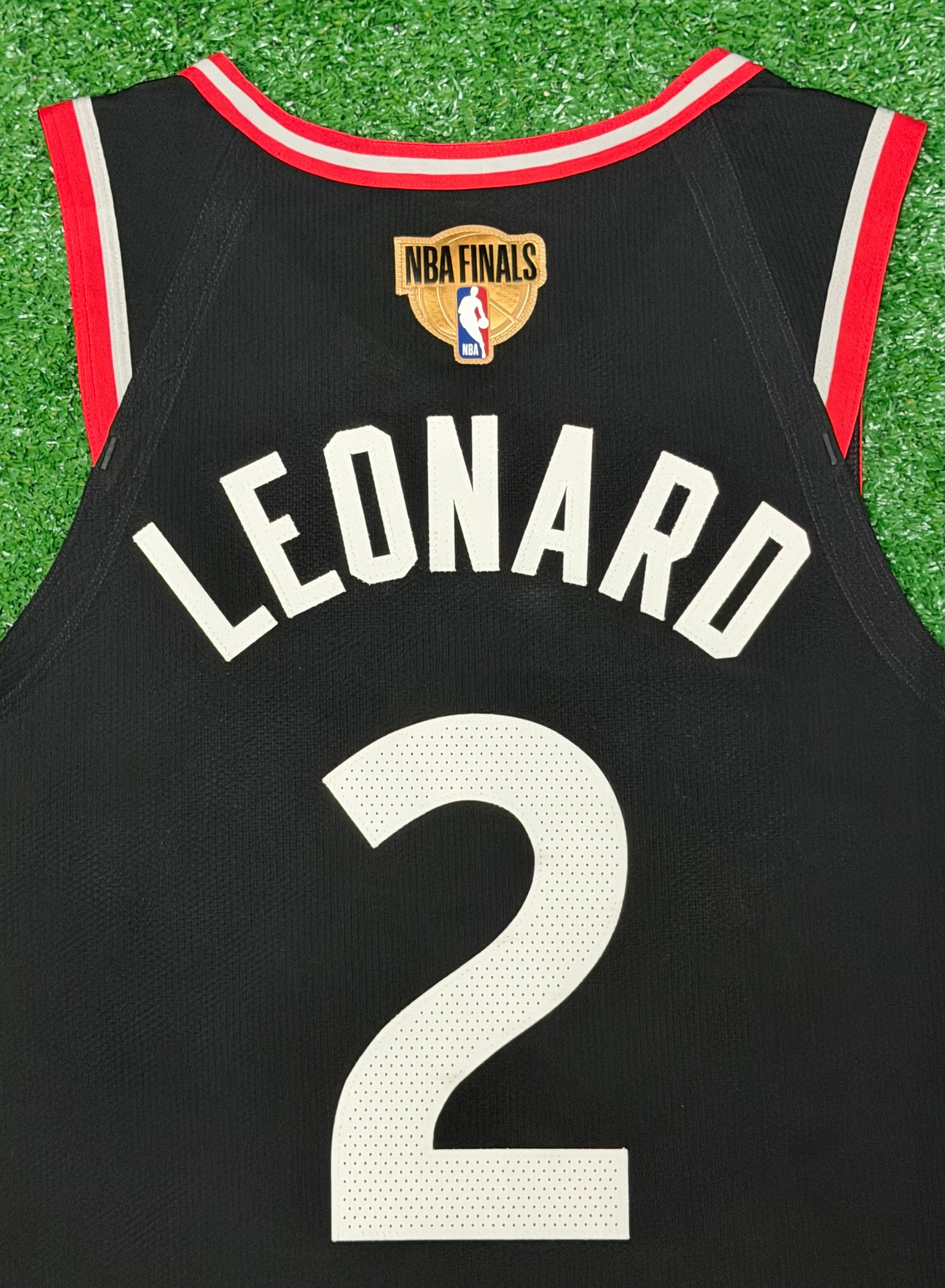 Kawhi Leonard Toronto Raptors Jersey #2 Nike Vaporknit Authentic Black Size 44 (M) NBA