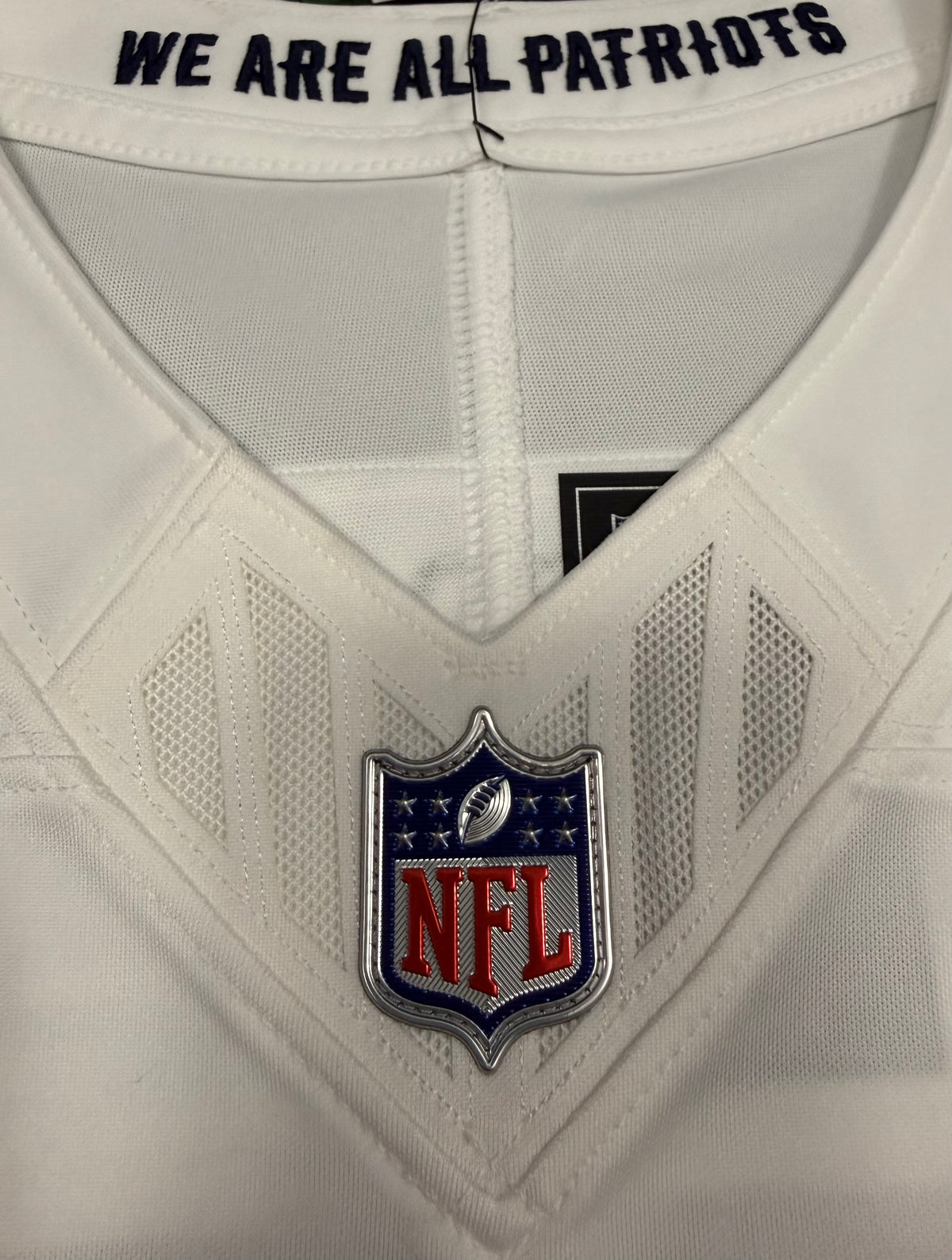 Drake Maye New England Patriots Jersey #10 Nike Vapor Fuse Limited White Size (Medium) NFL