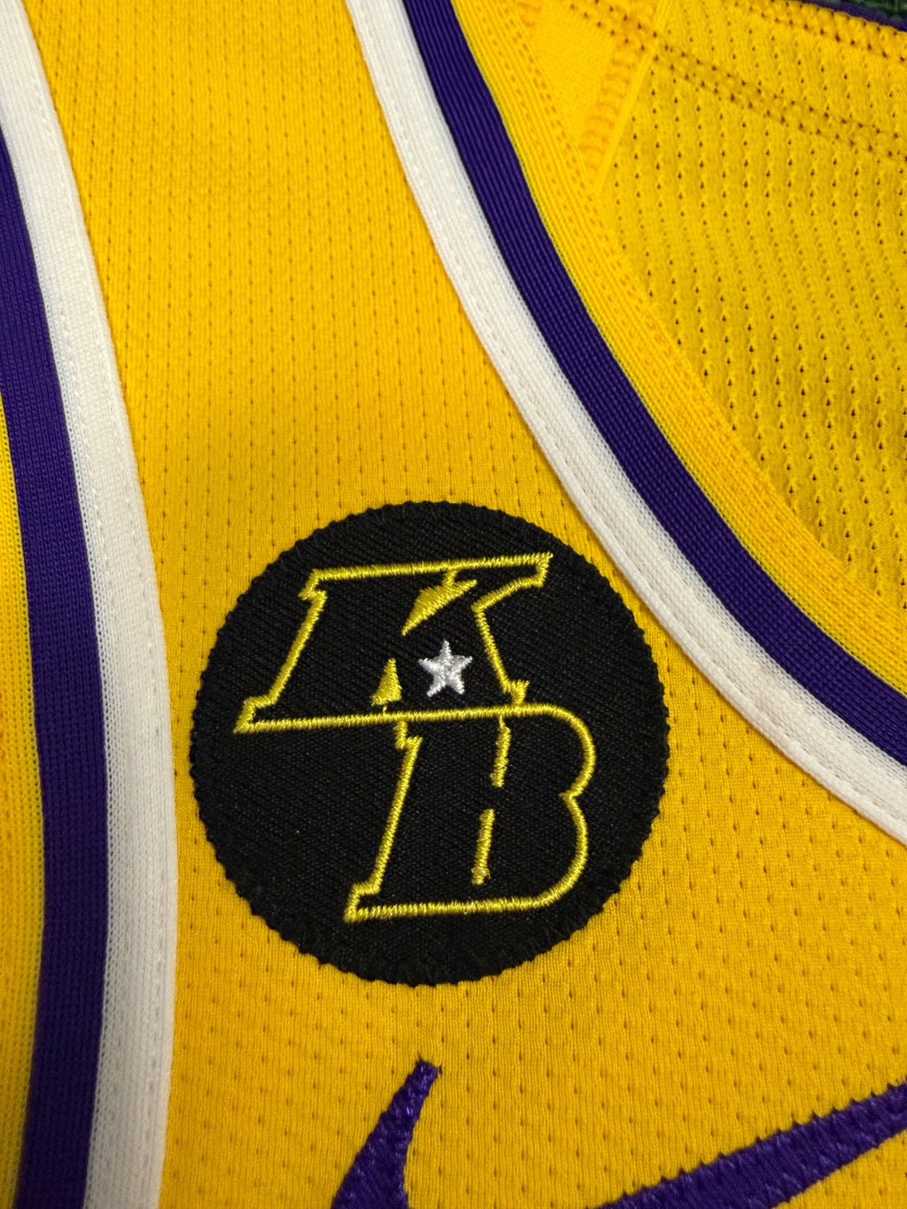 LeBron James Los Angeles Lakers Jersey #23 Nike VaporKnit Authentic Gold Size 44 (M) NBA