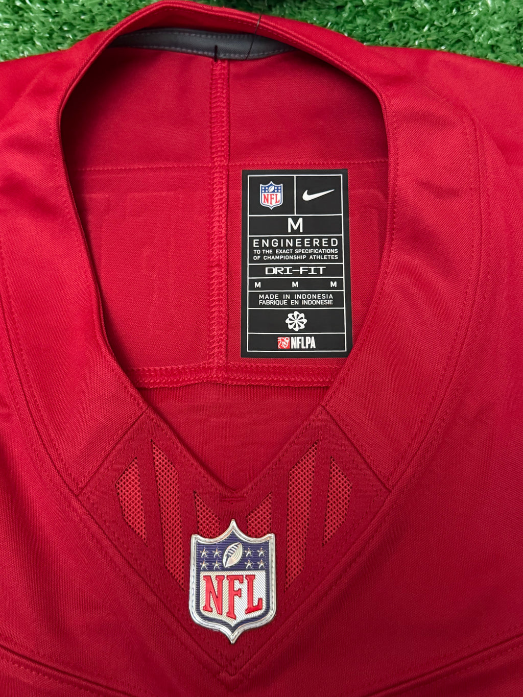Christian McCaffrey San Francisco 49ers Jersey #23 Nike Vapor Fuse Limited Stitched Red Size (Medium) NFL
