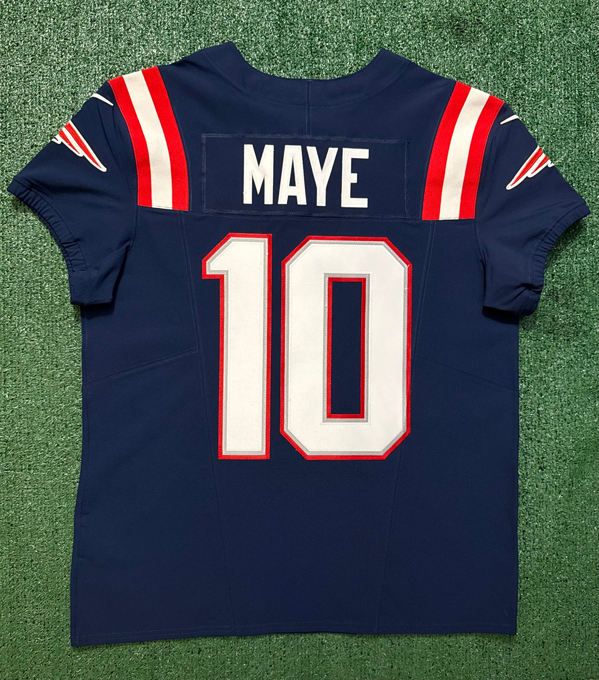 Drake Maye New England Patriots Jersey #10 Nike Vapor Fuse Elite Blue Size 44 (Large) NFL