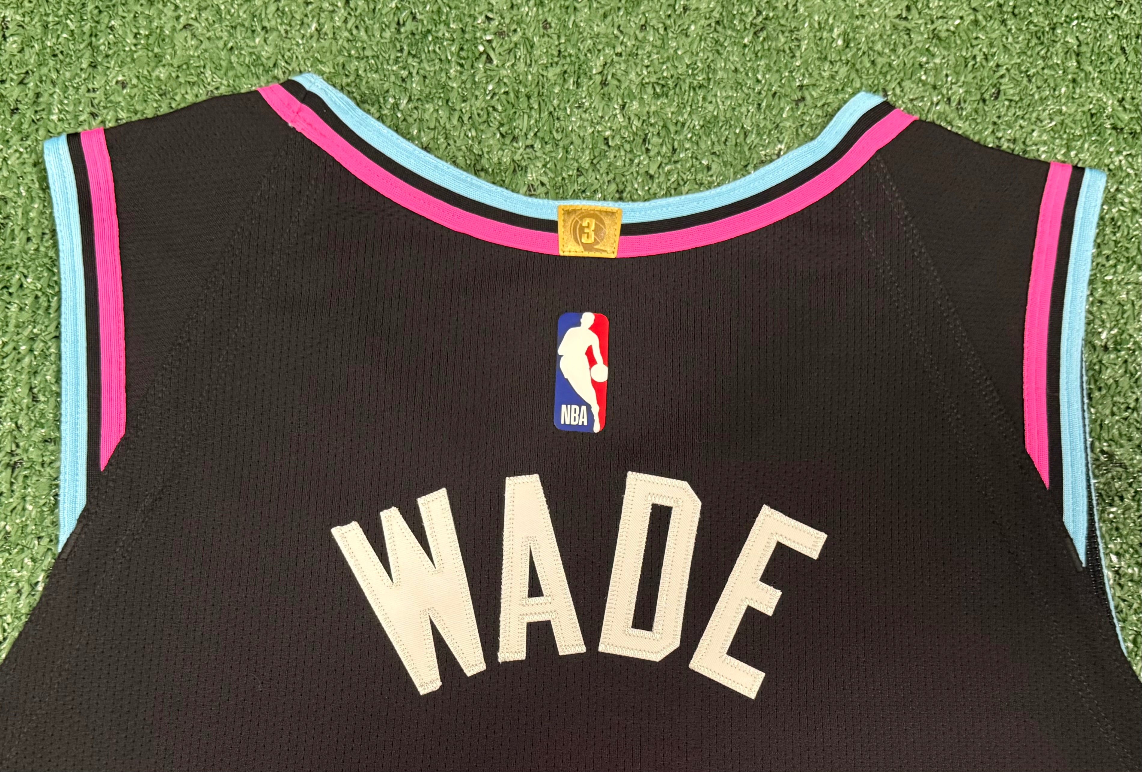 Dwayne Wade Miami Heat Jersey #3 Nike Vaporknit Authentic Black Size 52 (XL) NBA