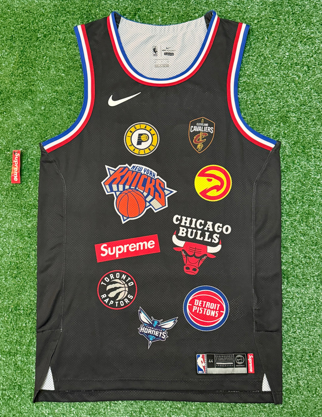 Authentic Supreme x NBA x Nike Aeroswift #94 Black Jersey Size 44/Medium