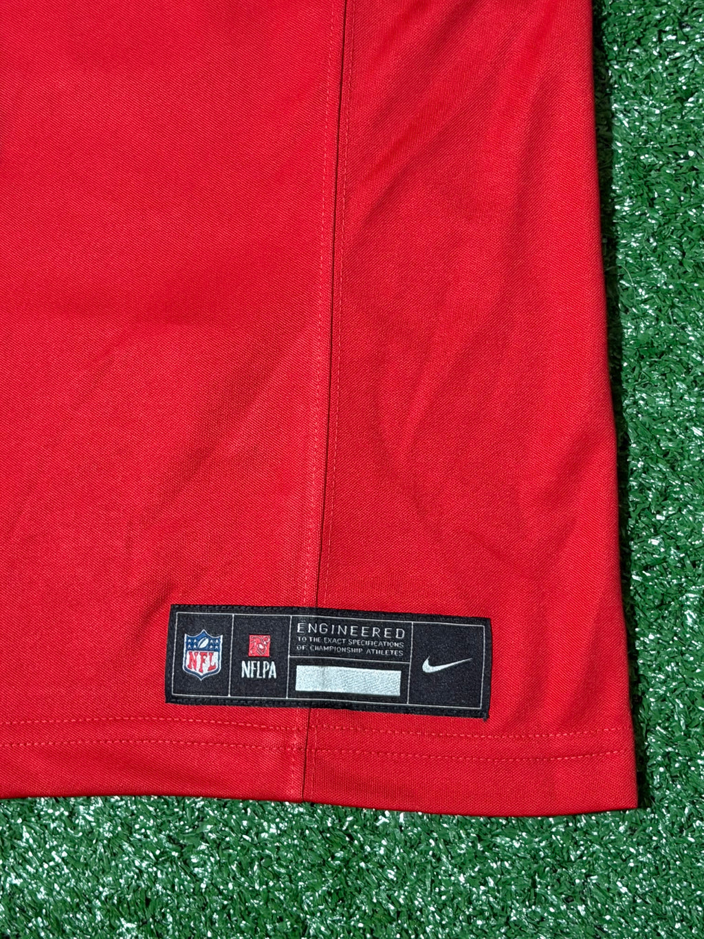 Josh Allen Buffalo Bills Jersey #17 Nike Vapor Fuse Limited Stitched Red Size (Medium) NFL