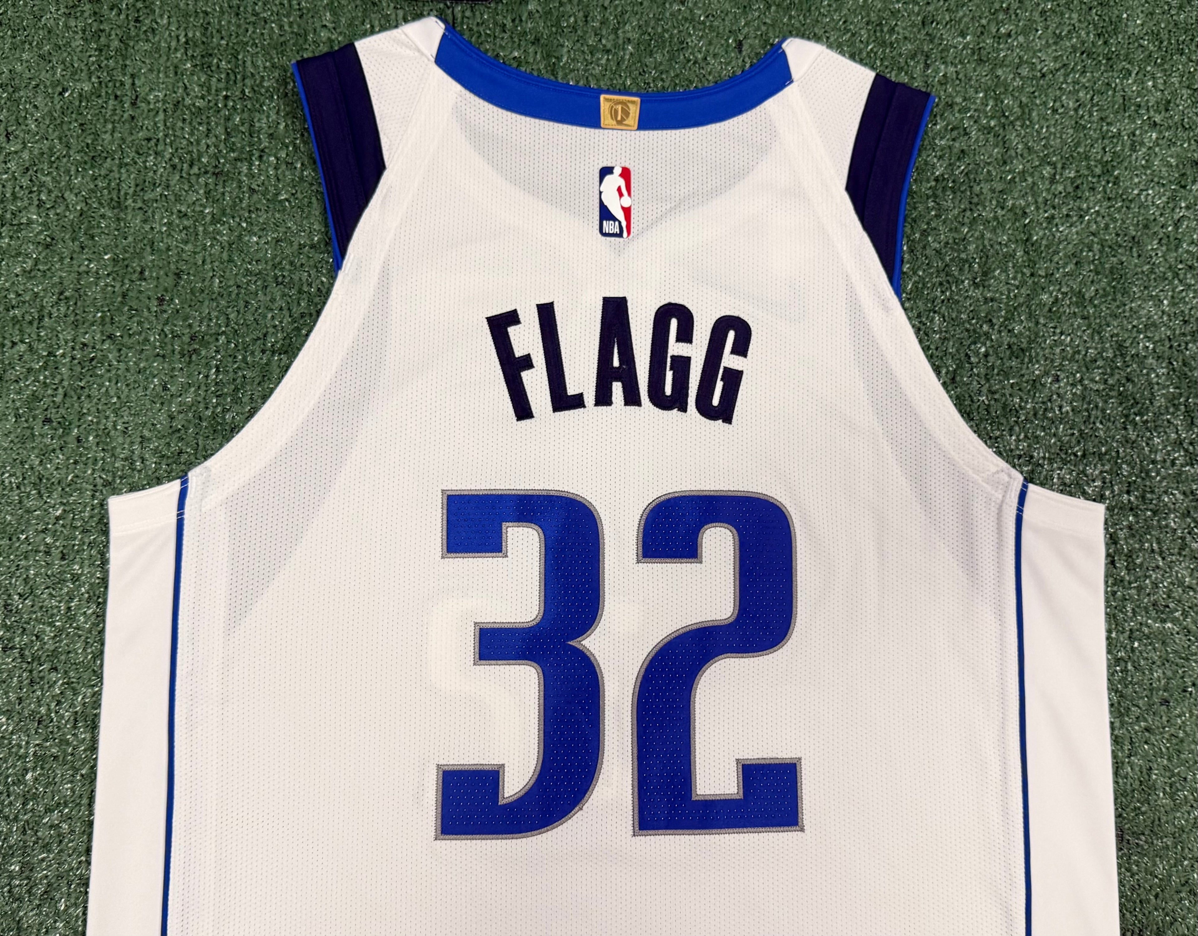 Cooper Flagg Dallas Mavericks Jersey #32 Nike ADV White Size 48 (Large) NBA