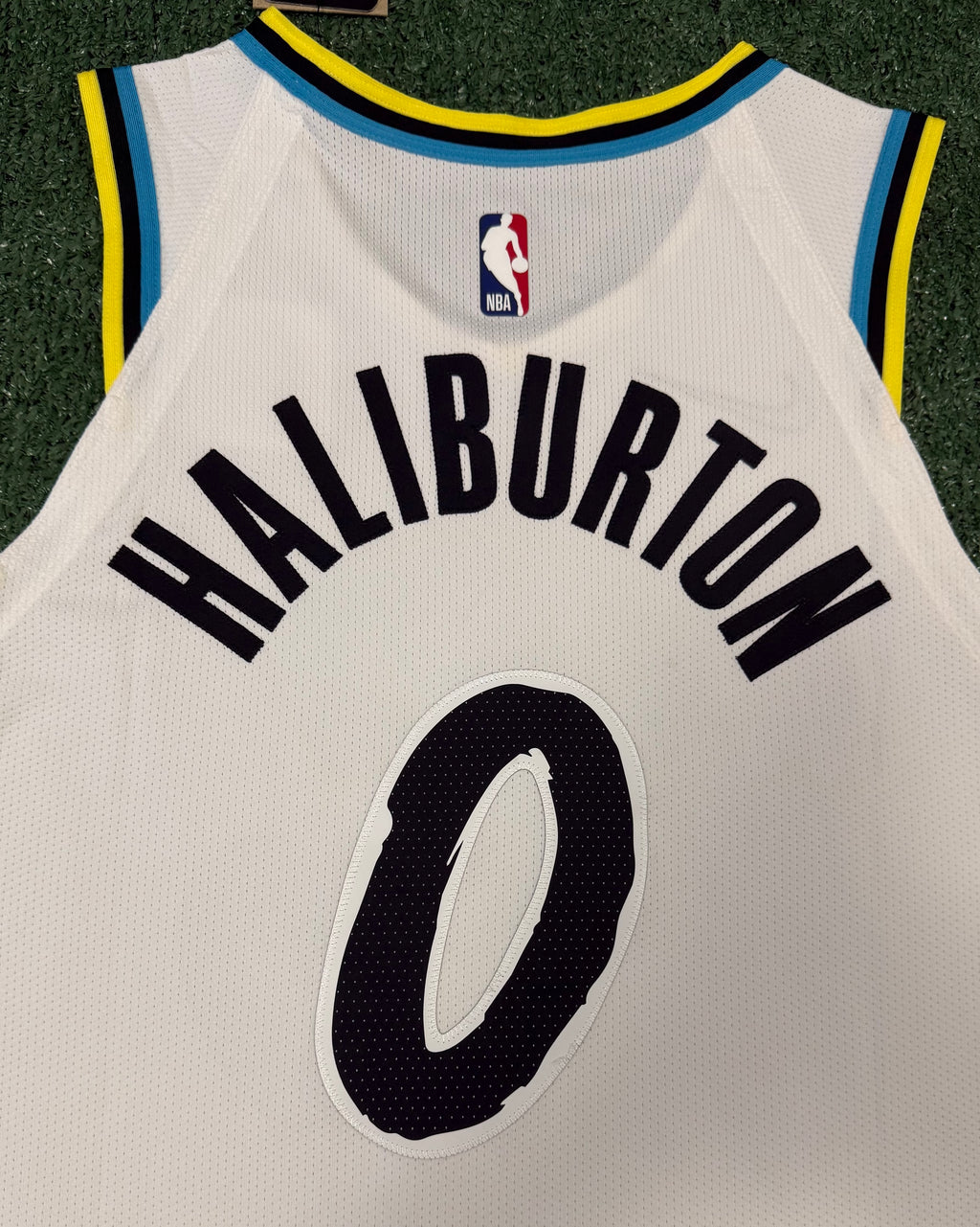 Tyrese Haliburton Indiana Pacers Jersey #0 Nike ADV Authentic White Size 44 (M) NBA