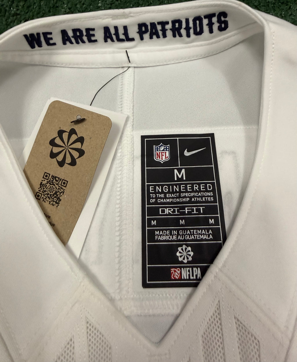 Drake Maye New England Patriots Jersey #10 Nike Vapor Fuse Limited White Size (Medium) NFL