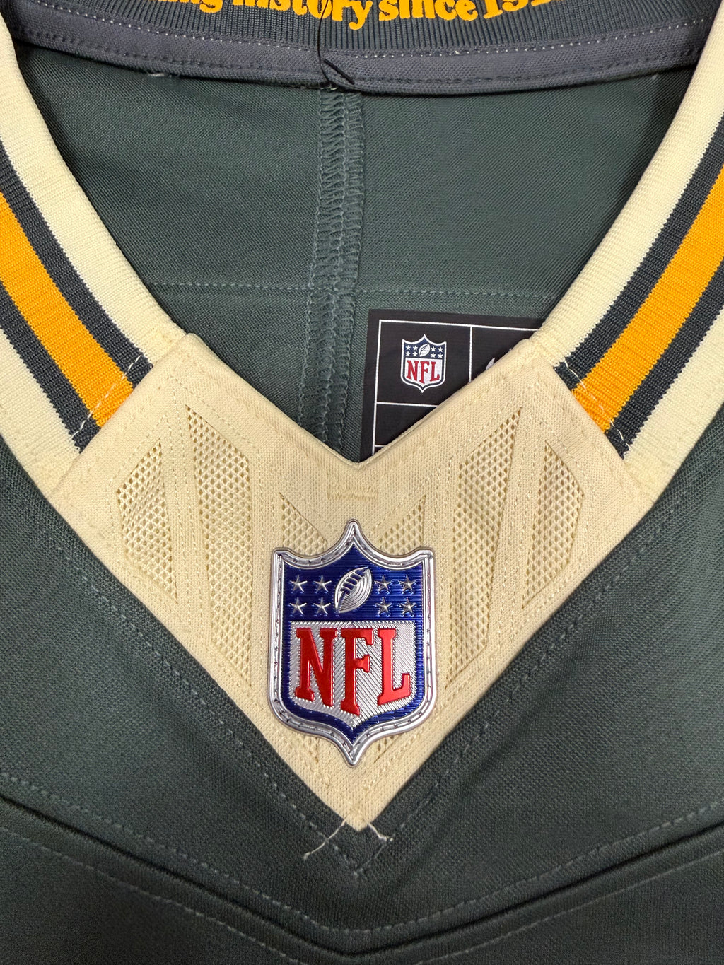 Jordan Love Green Bay Packers Jersey #10 Nike FUSE Rivalry Green Size (Large) NFL