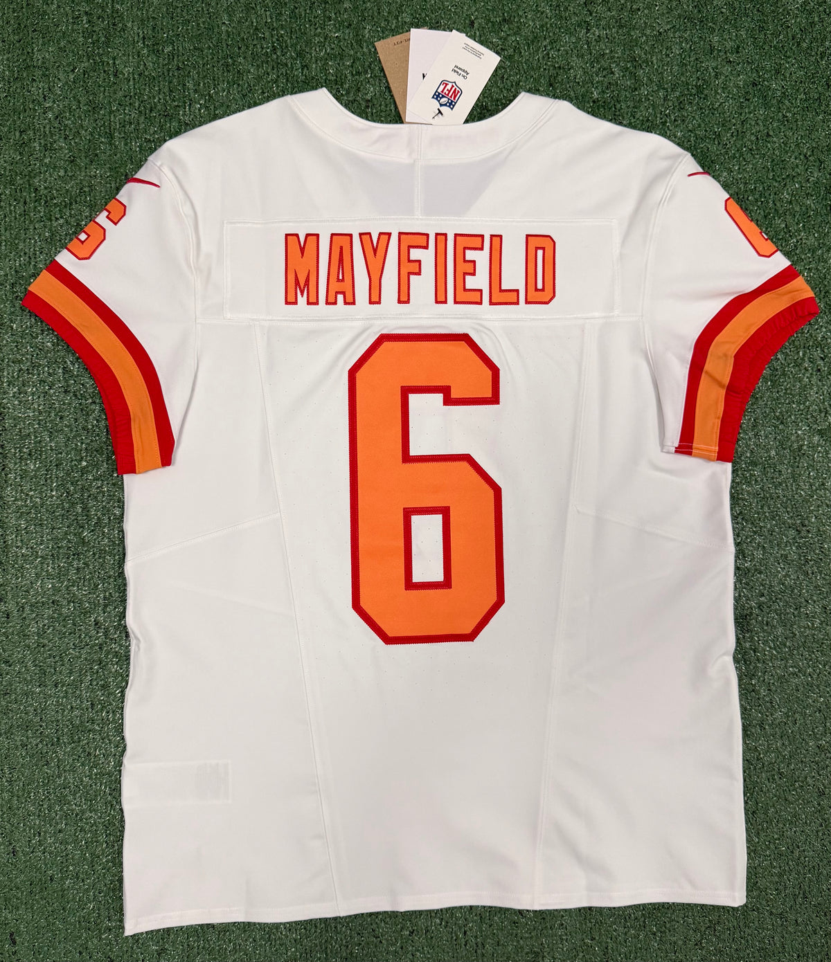 Baker Mayfield Tampa Bay Buccaneers Jersey #6 Nike Vapor FUSE Elite White Creamsicle size 44 (Large) NFL