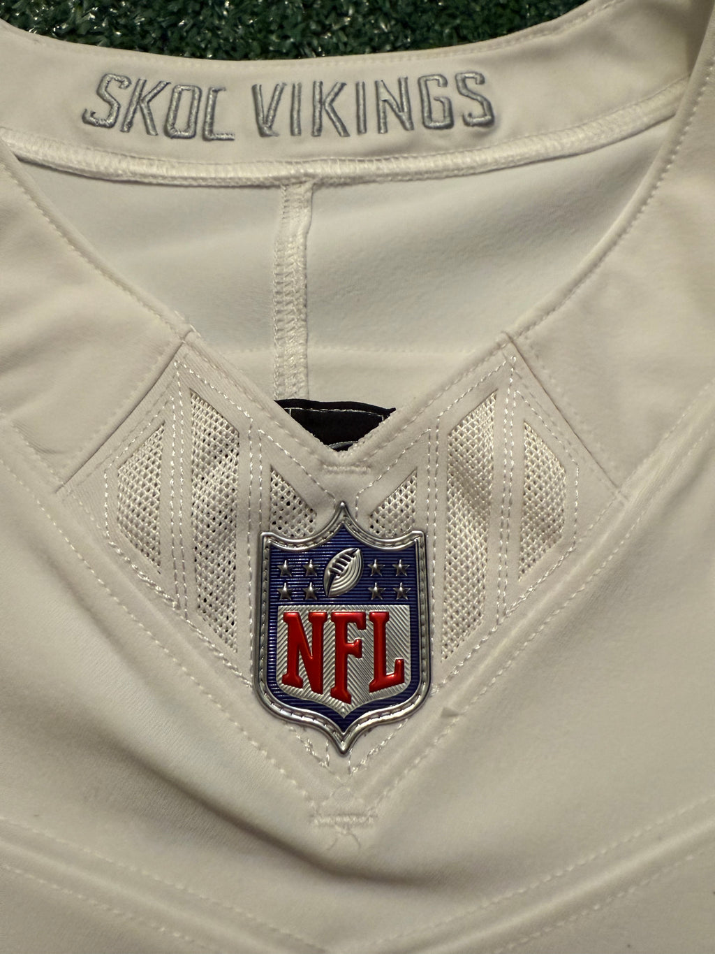 Justin Jefferson Minnesota Vikings Jersey #18 Nike Vapor FUSE Elite White Size 40 (Medium) NFL