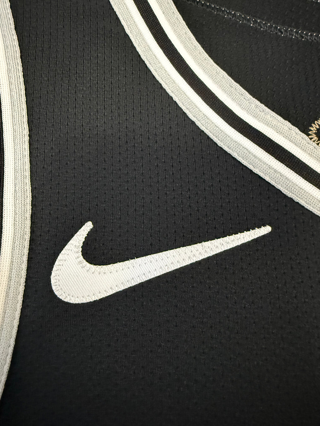 Victor Wembanyama San Antonio Spurs Jersey #1 Nike ADV Authentic Black Size 44 (M) NBA