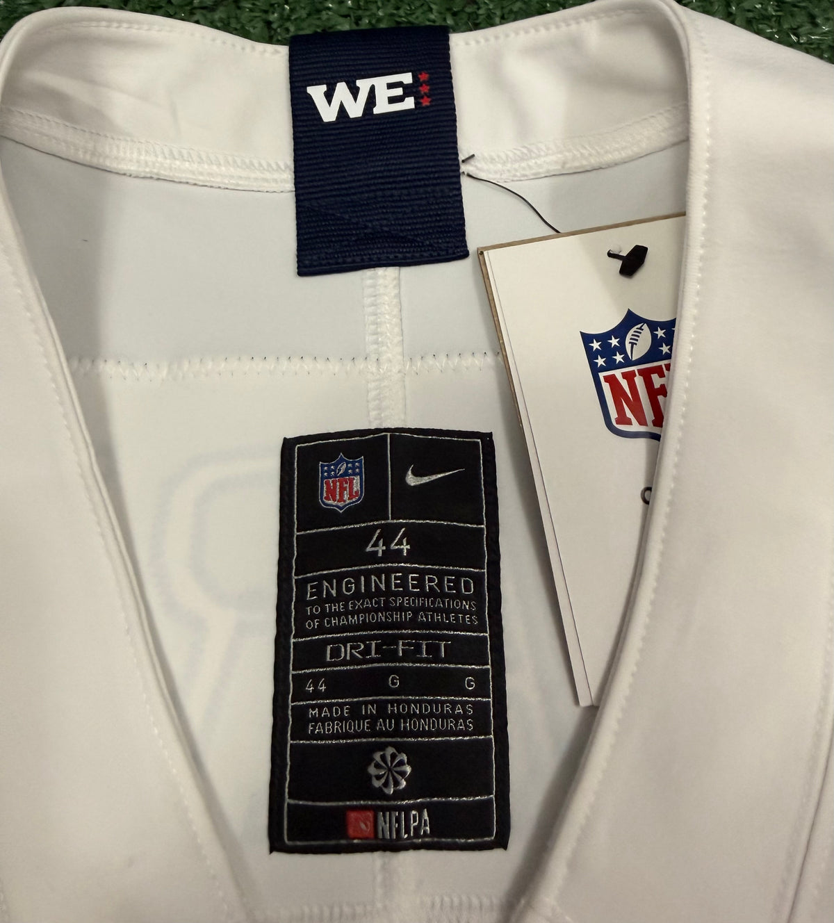 Cam Ward Tennessee Titans Jersey #1 Nike Vapor Fuse Elite White Size 44 (L) NFL