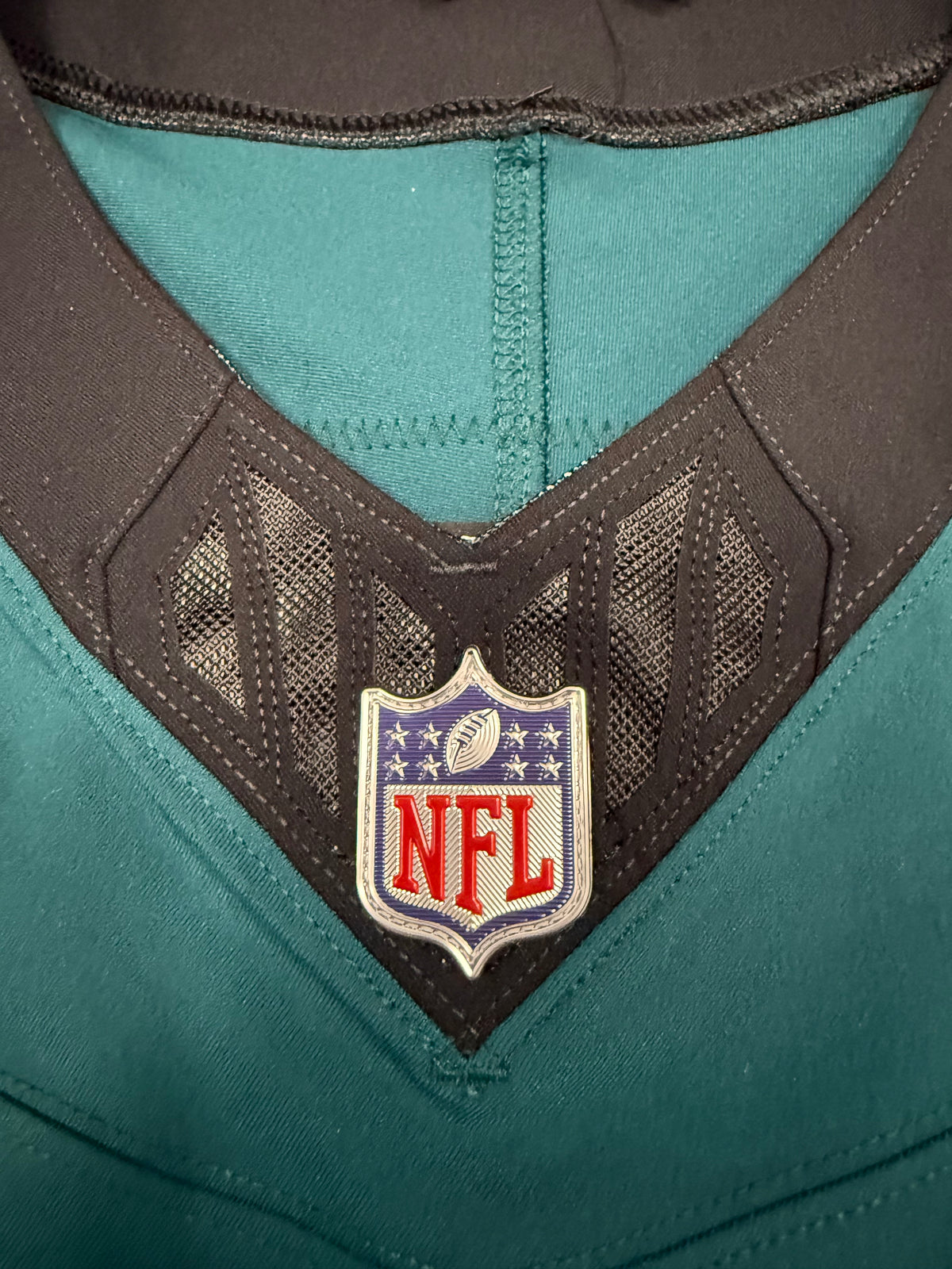Jalen Hurts Philadelphia Eagles Jersey #1 Nike Vapor FUSE Elite Green size 40 (Medium) NFL
