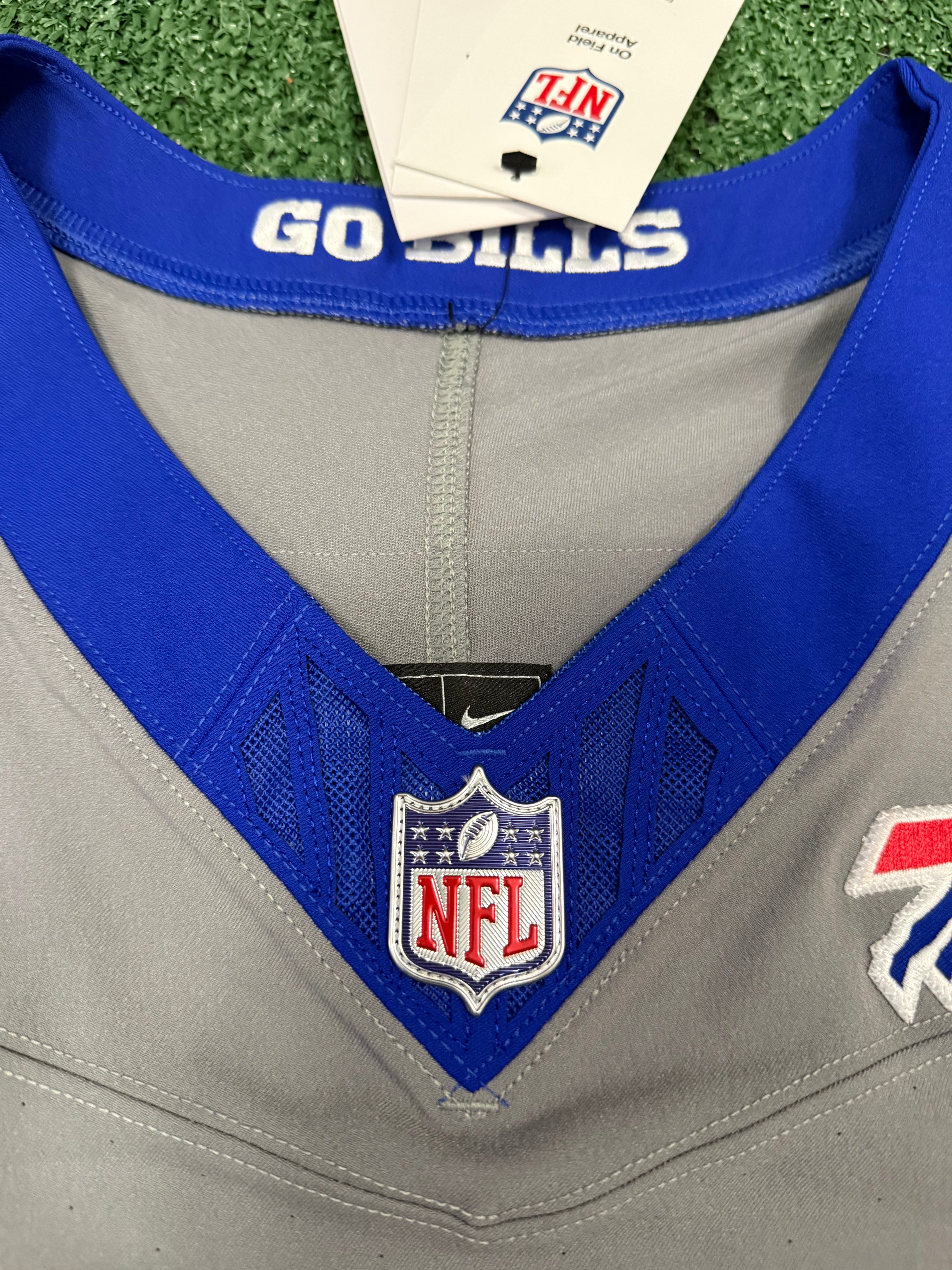 Josh Allen Buffalo Bills Jersey #17 Nike Vapor Fuse Elite Gray Size 44 (L) NFL