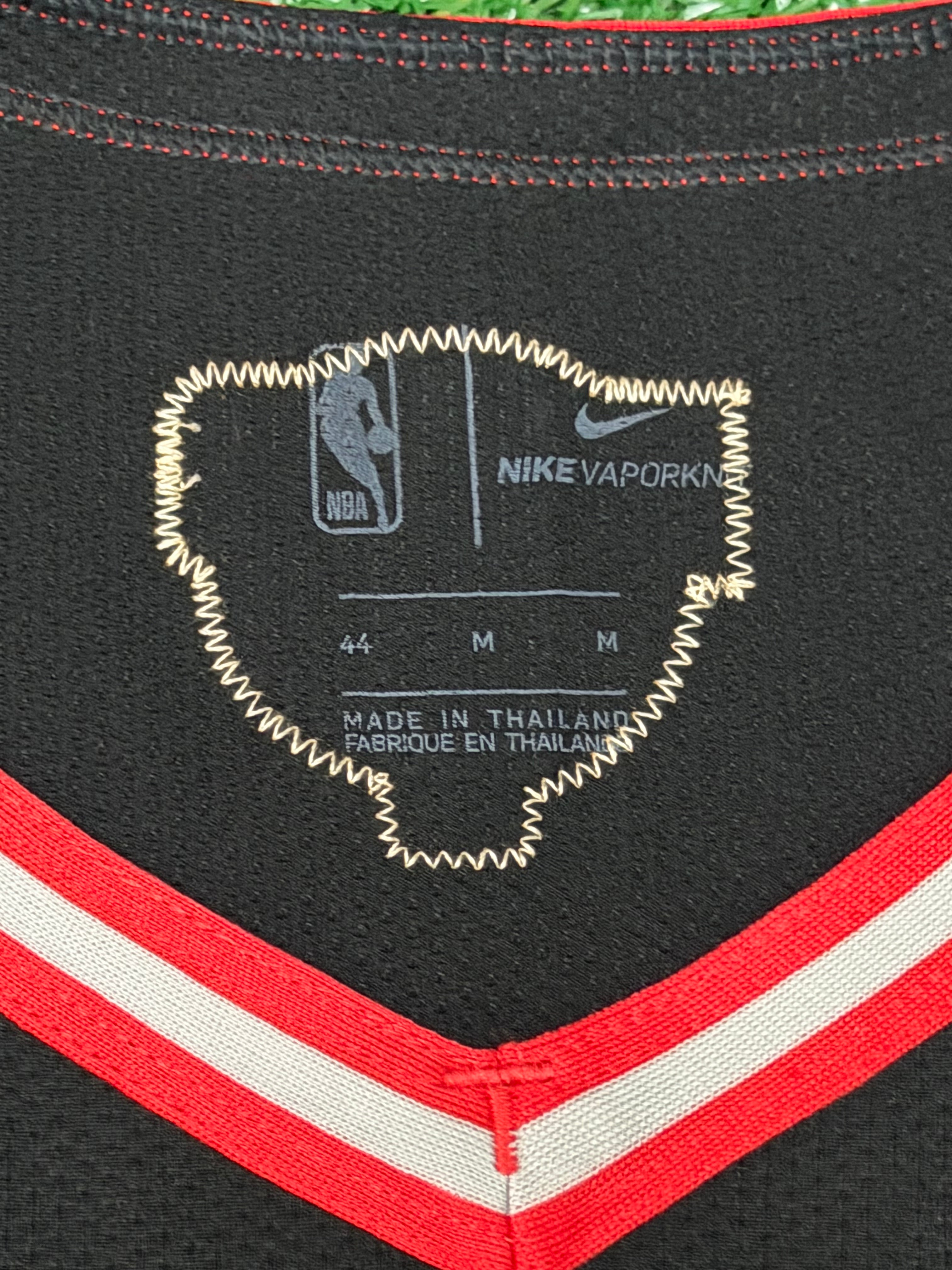 Kawhi Leonard Toronto Raptors Jersey #2 Nike Vaporknit Authentic Black Size 44 (M) NBA