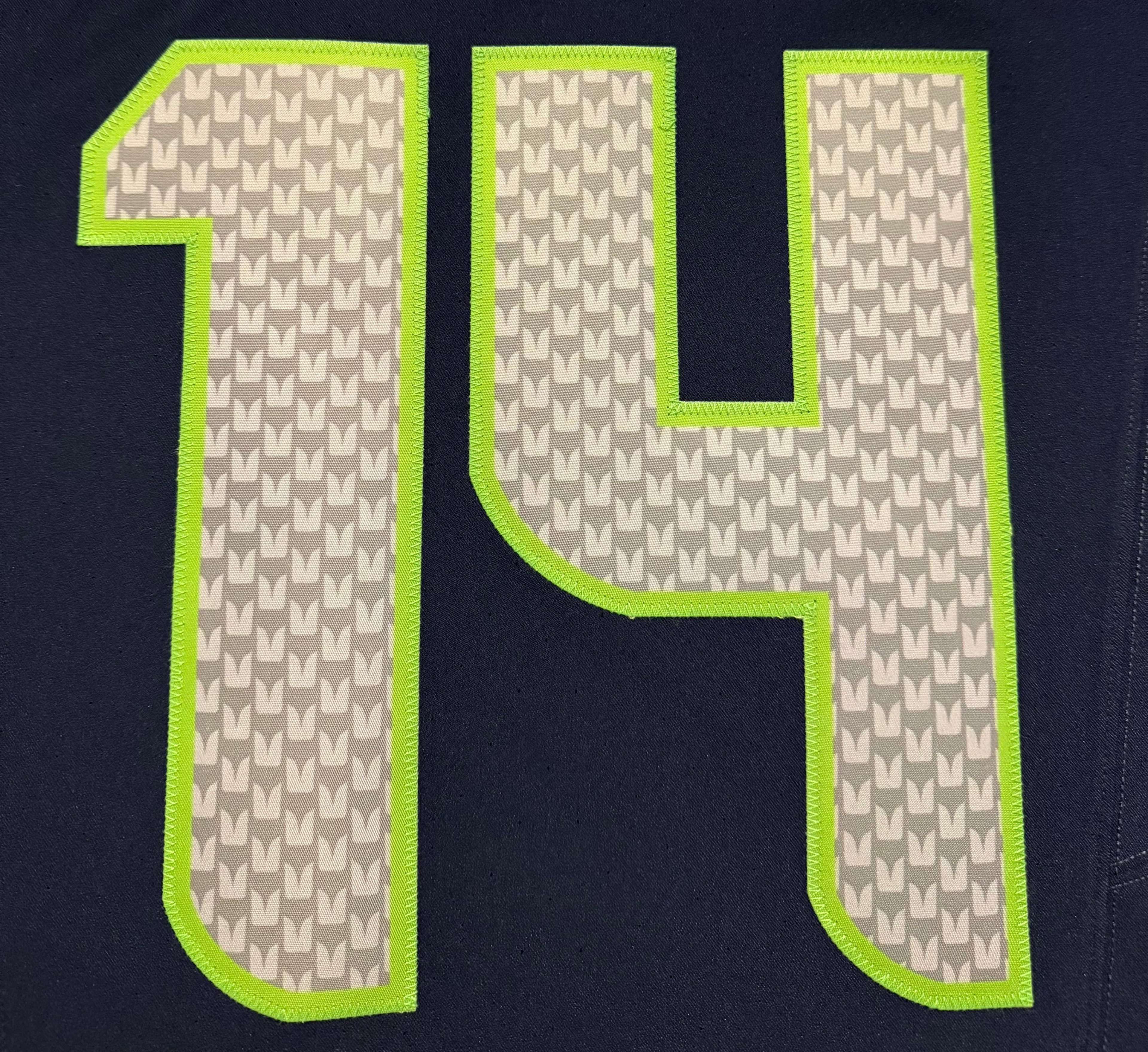 Sam Darnold Seattle Seahawks Jersey #14 Nike Vapor FUSE Elite Navy Size 44 (Large) NFL