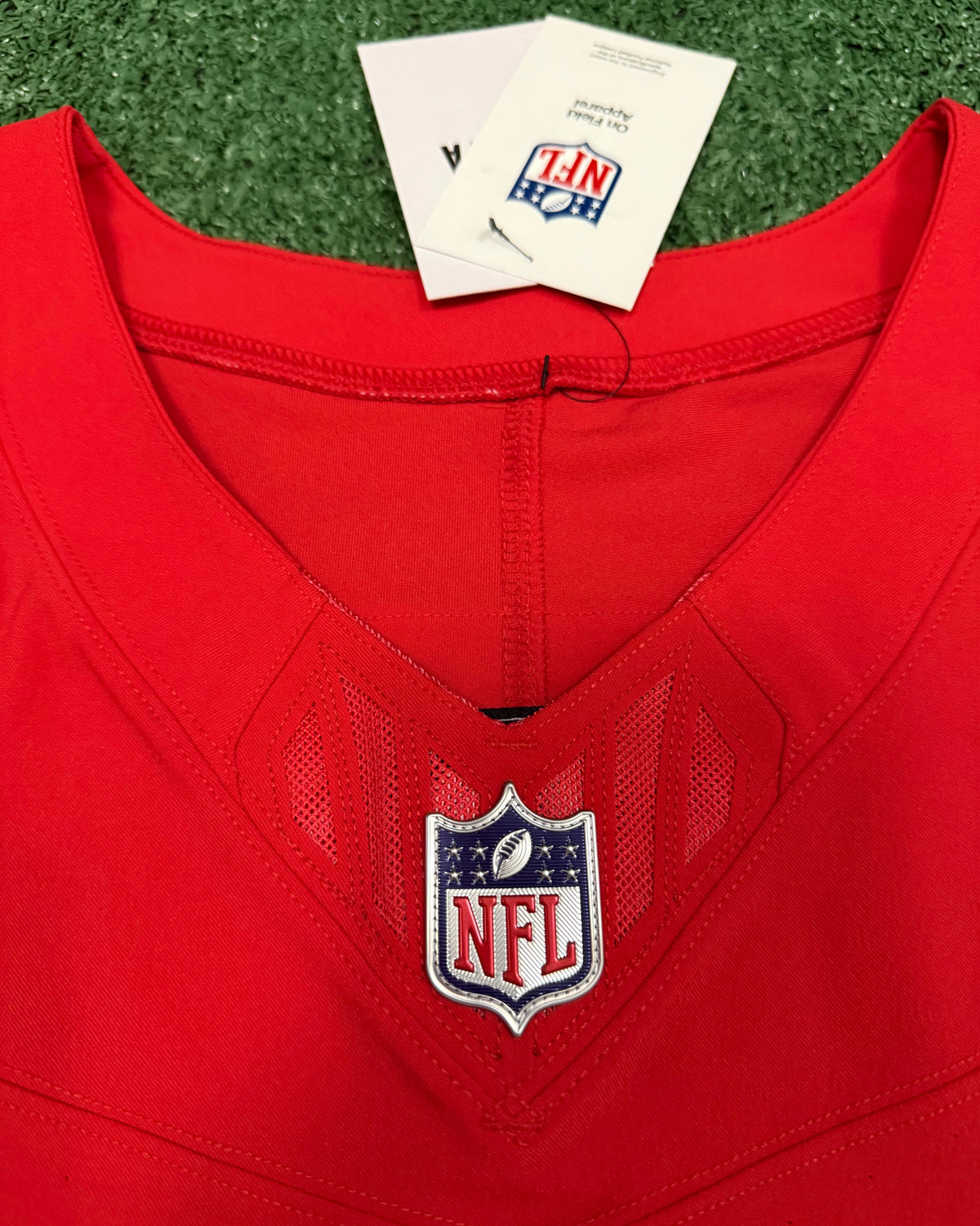 Patrick Mahomes Kansas City Chiefs Jersey #15 Nike Vapor FUSE Elite Red Size 52 (XXL) NFL