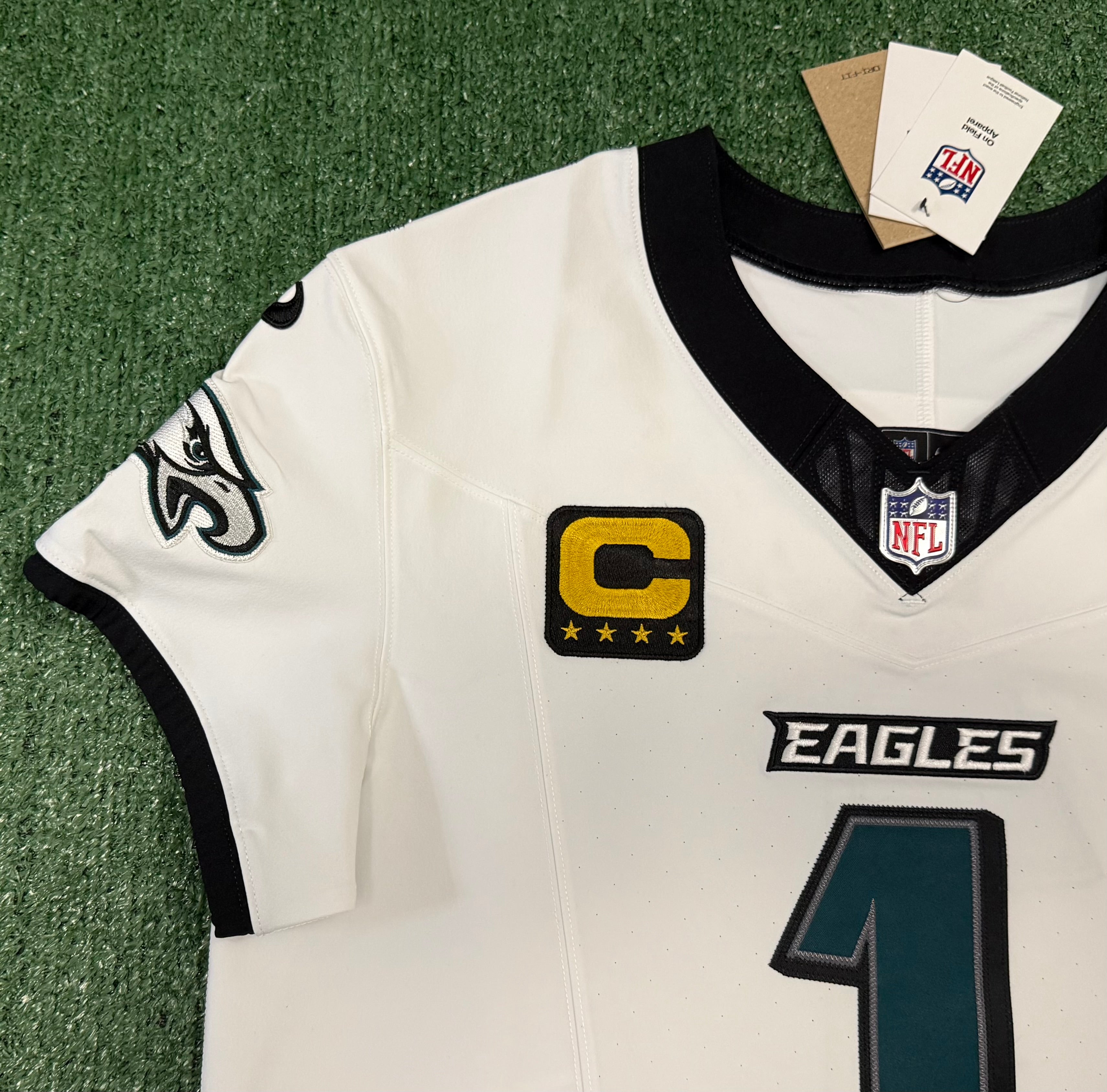 Jalen Hurts Philadelphia Eagles Jersey #1 Nike Vapor FUSE Elite White size 44 (Large) NFL