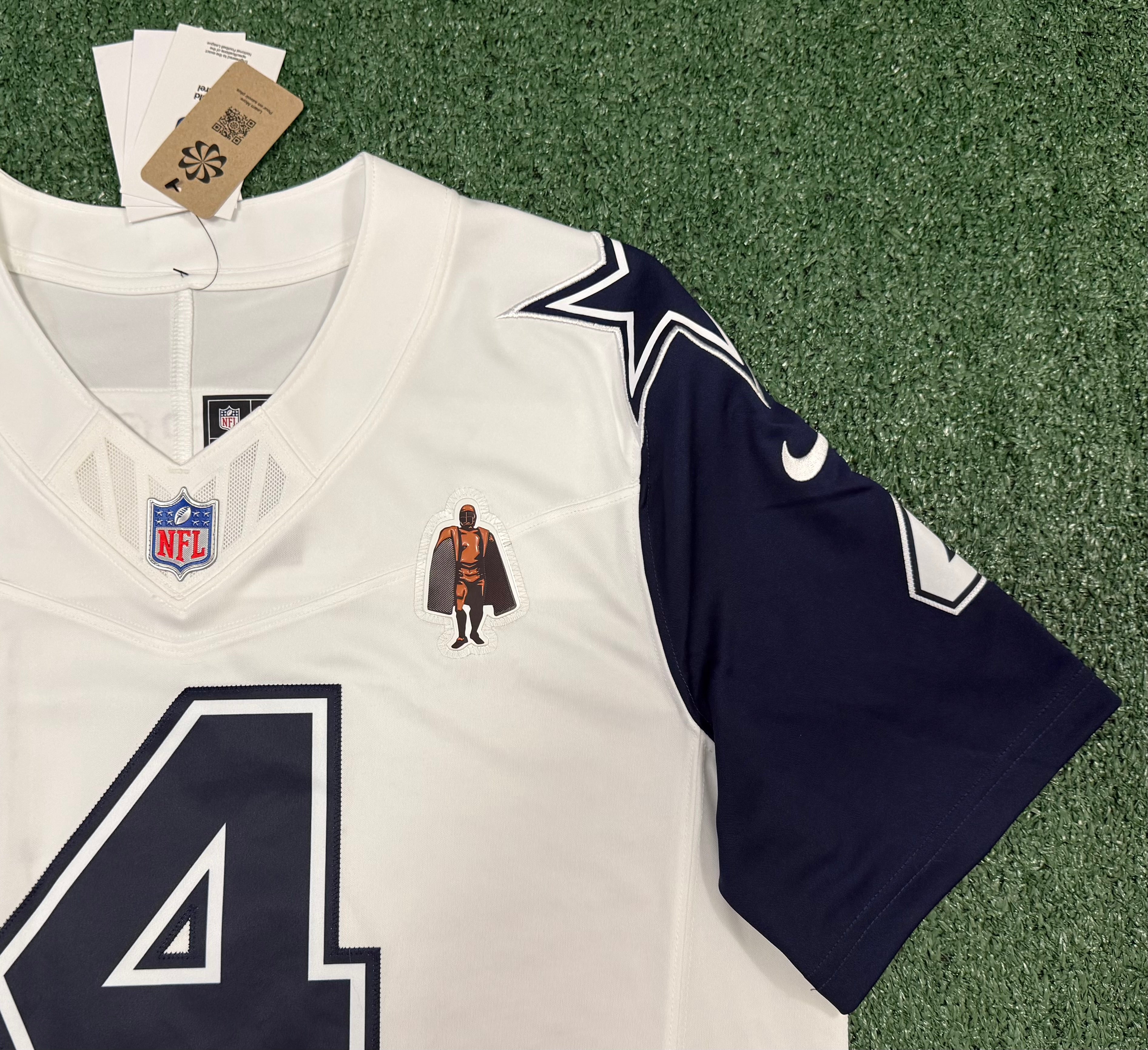 Dak Prescott Dallas Cowboys Jersey #4 Nike Vapor FUSE Limited White Size (Large) NFL