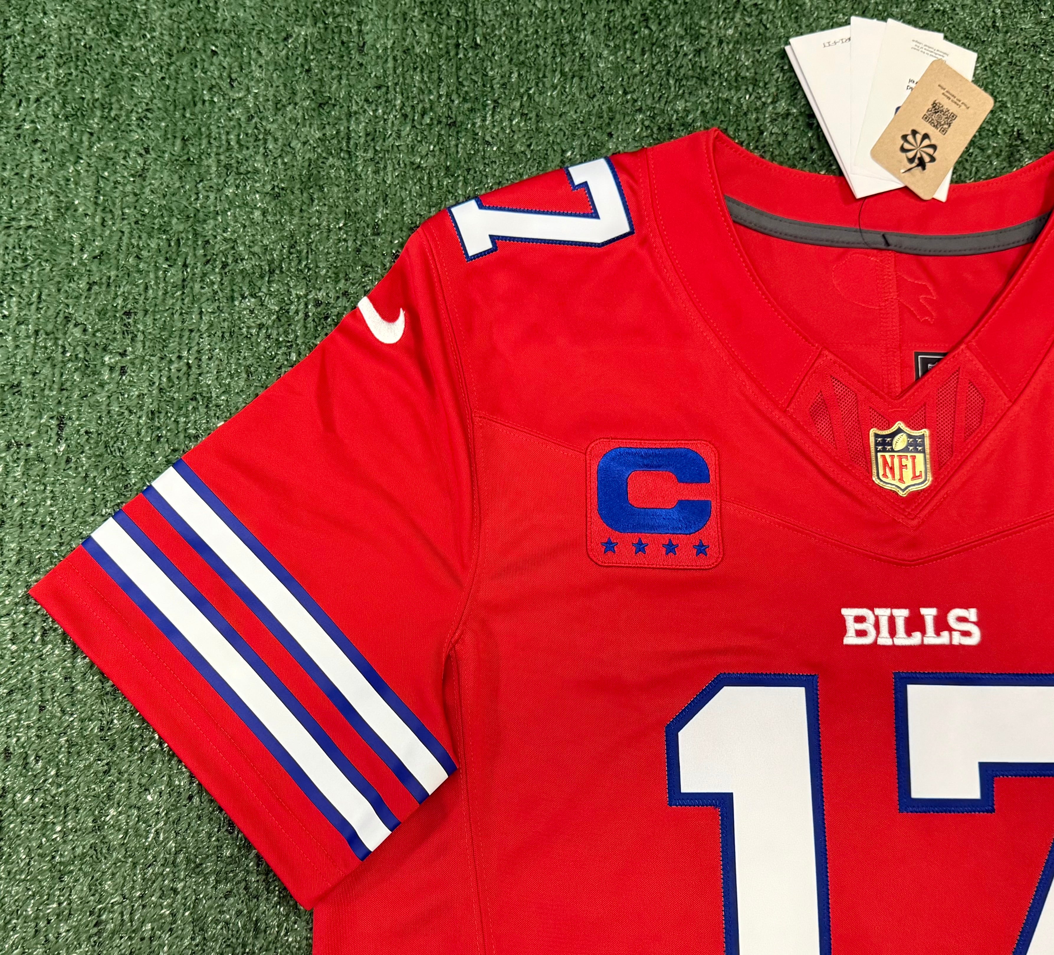 Josh Allen Buffalo Bills Jersey #17 Nike Vapor Fuse Limited Stitched Red Size Large NFL