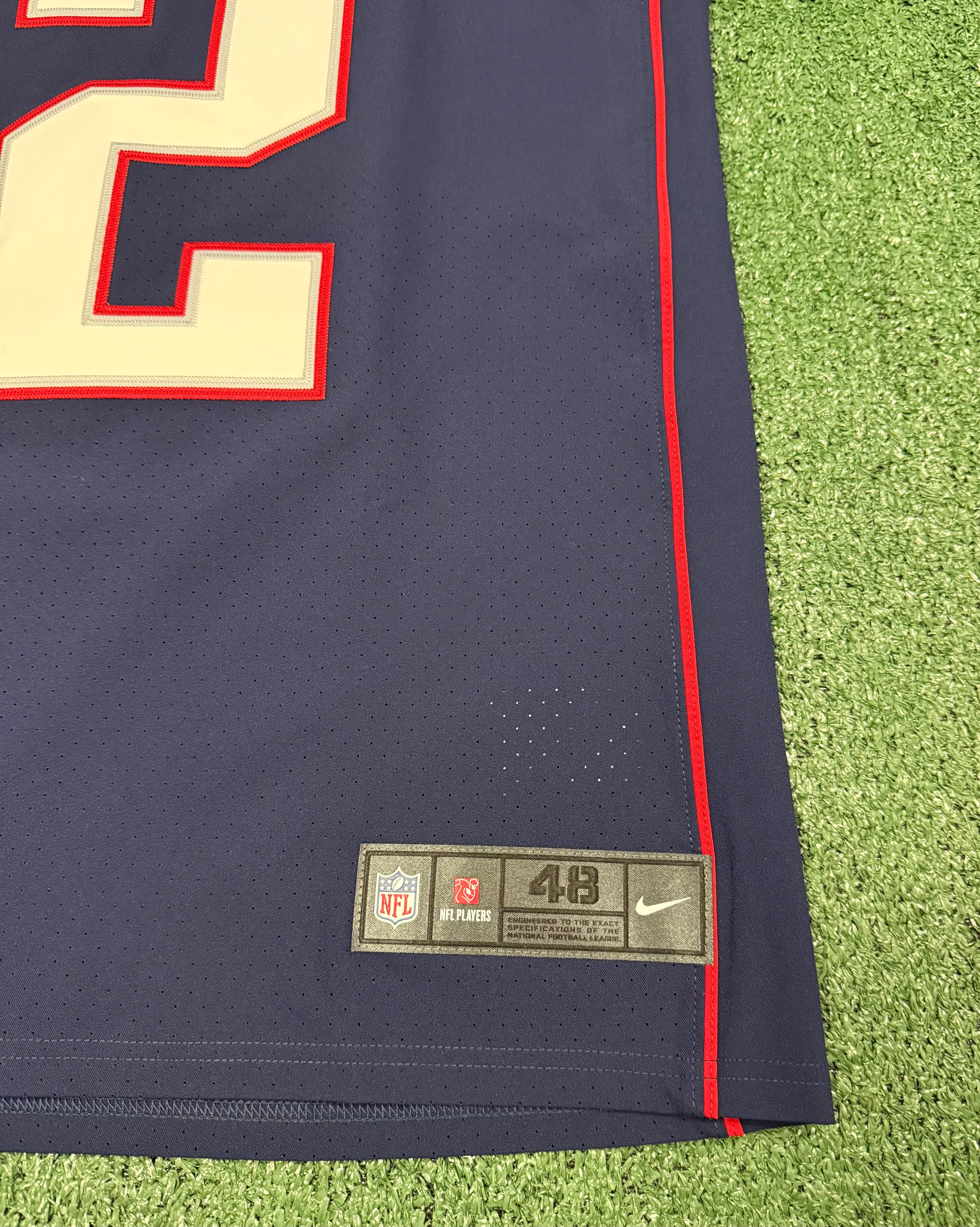 Tom Brady New England Patriots Jersey #12 Nike Vapor Elite Blue Size 48 (XL) NFL