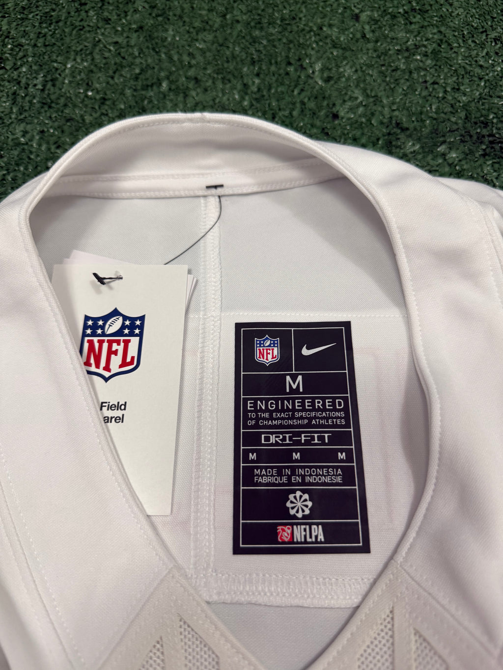 Caleb Williams Chicago Bears Jersey #18 Nike Vapor FUSE Stitched Limited White Size (Medium) NFL