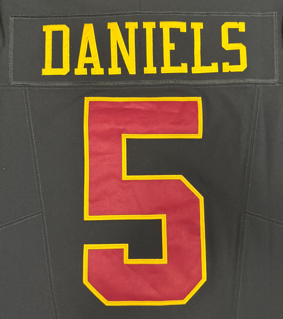 Jayden Daniels Washington Commanders Jersey #5 Nike Vapor Fuse Elite Black Size 40 (M) NFL