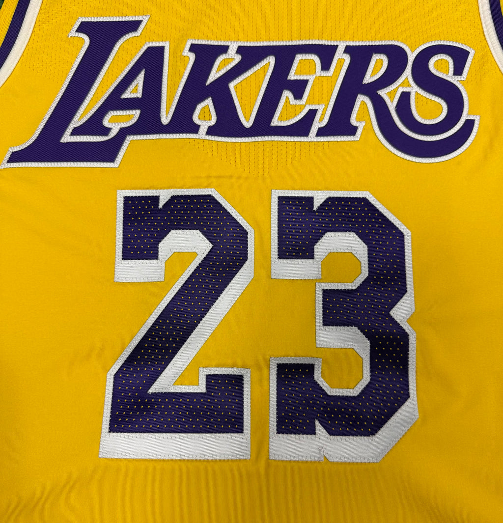 LeBron James Los Angeles Lakers Jersey #23 Nike VaporKnit Authentic Gold Size 44 (M) NBA